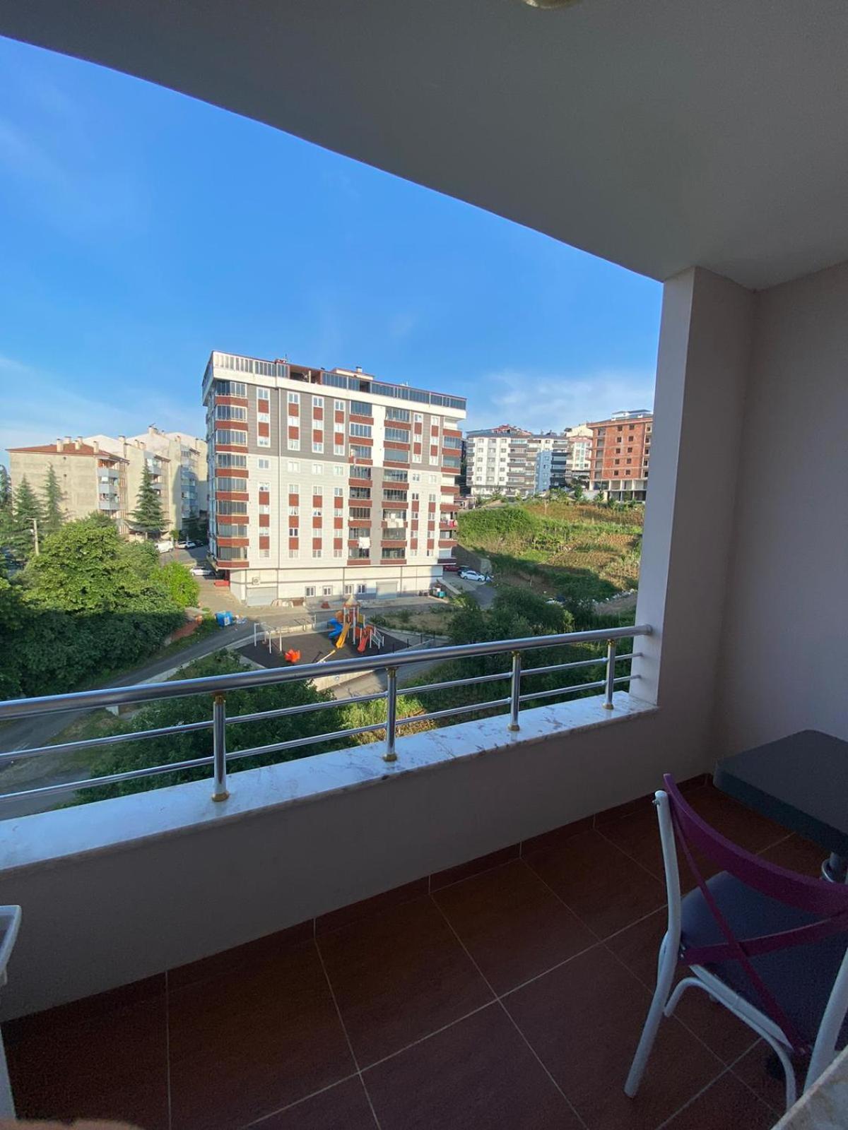 Apartment with Mountain View photo 3