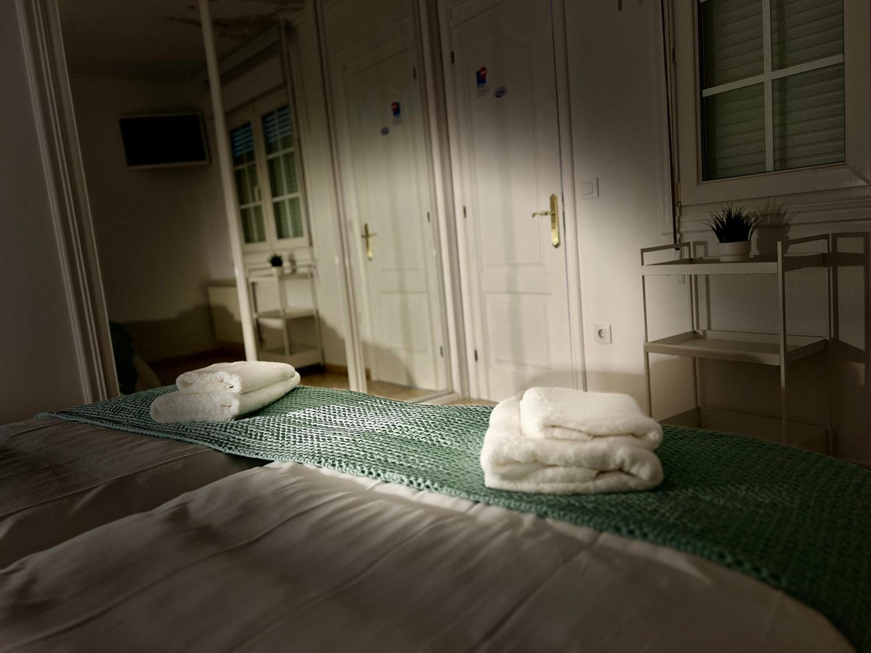 Habitación Doble con Baño Privado