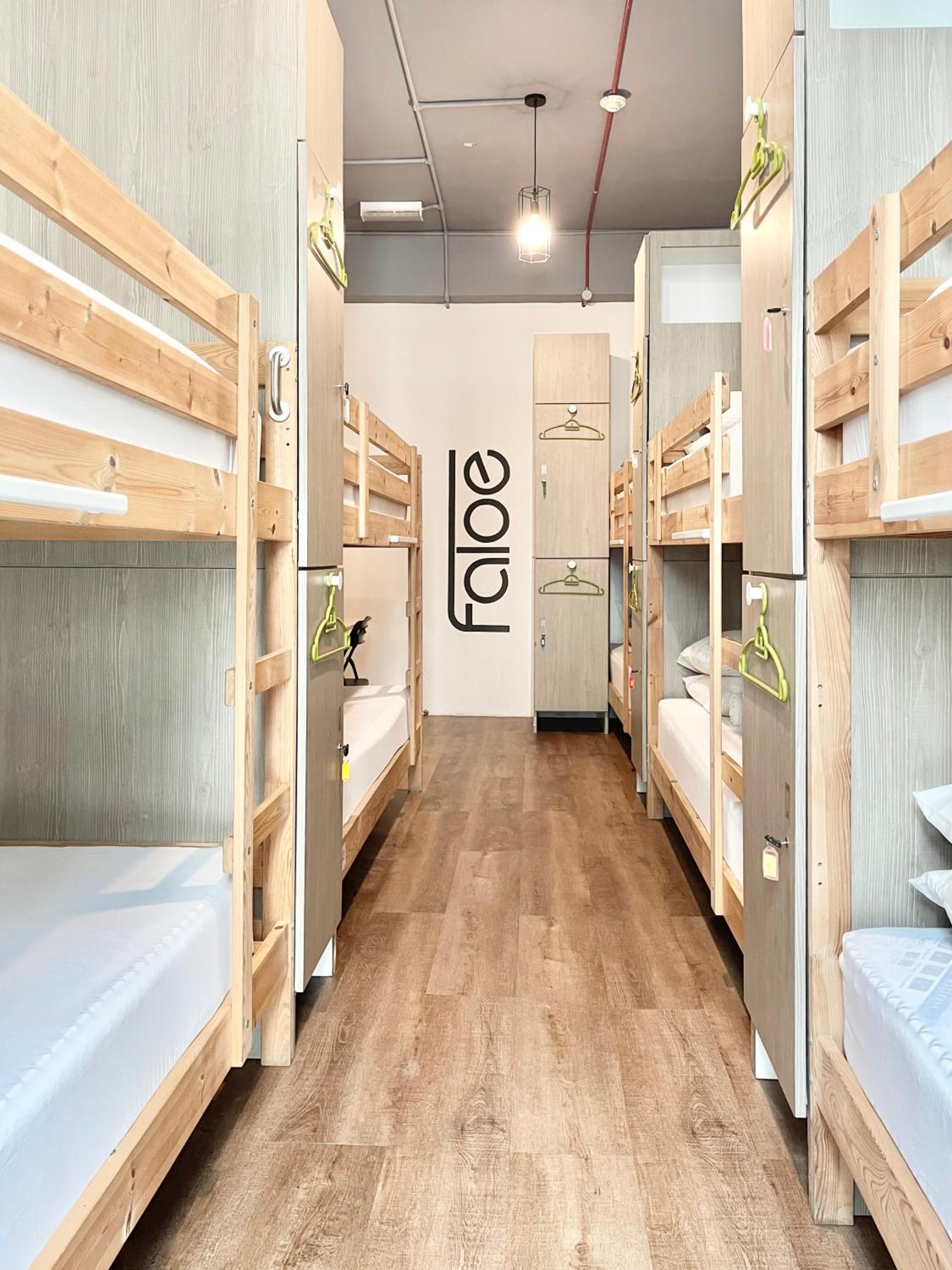 Bed in 10-Bed Mixed Dormitory Room photo 1