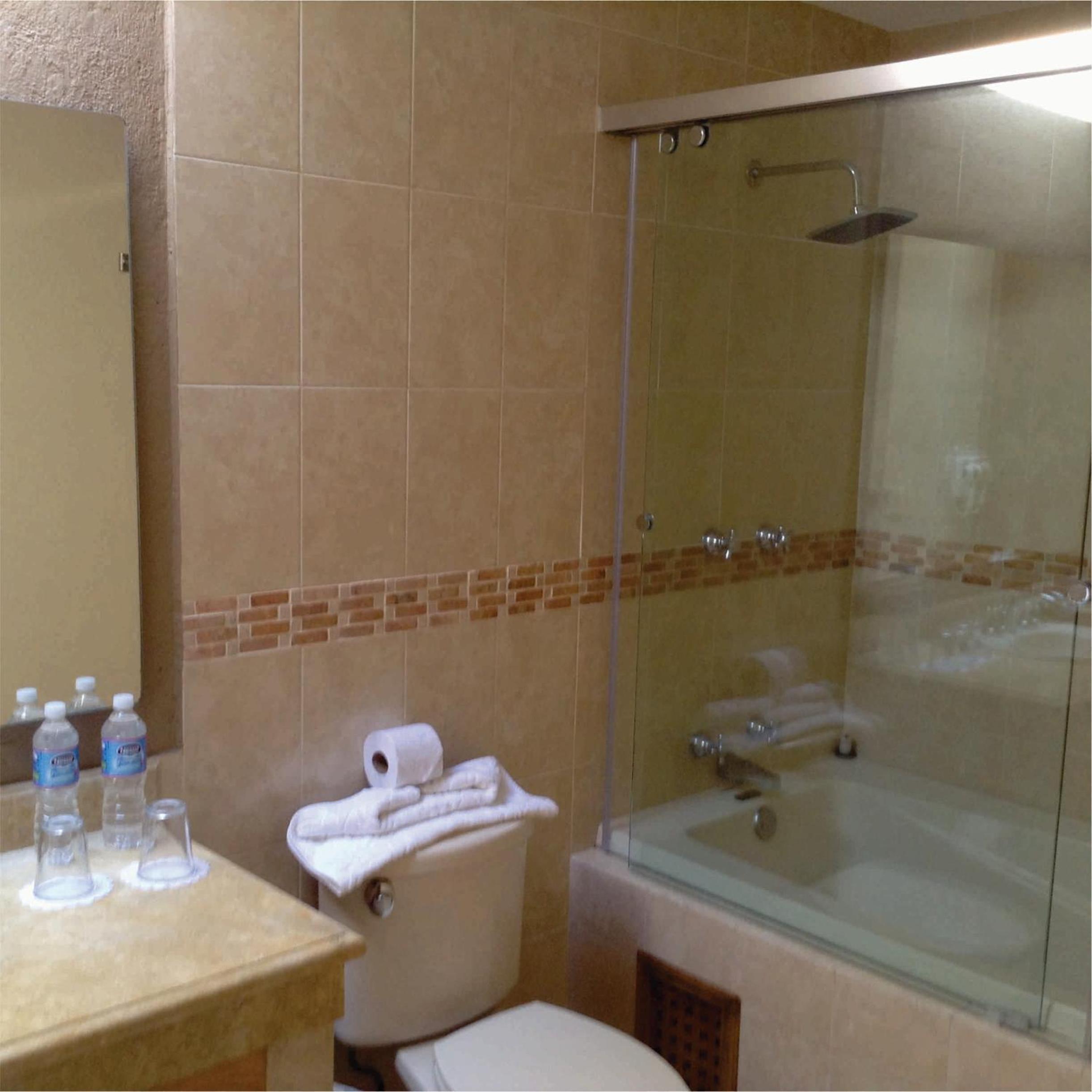 King Suite photo 2