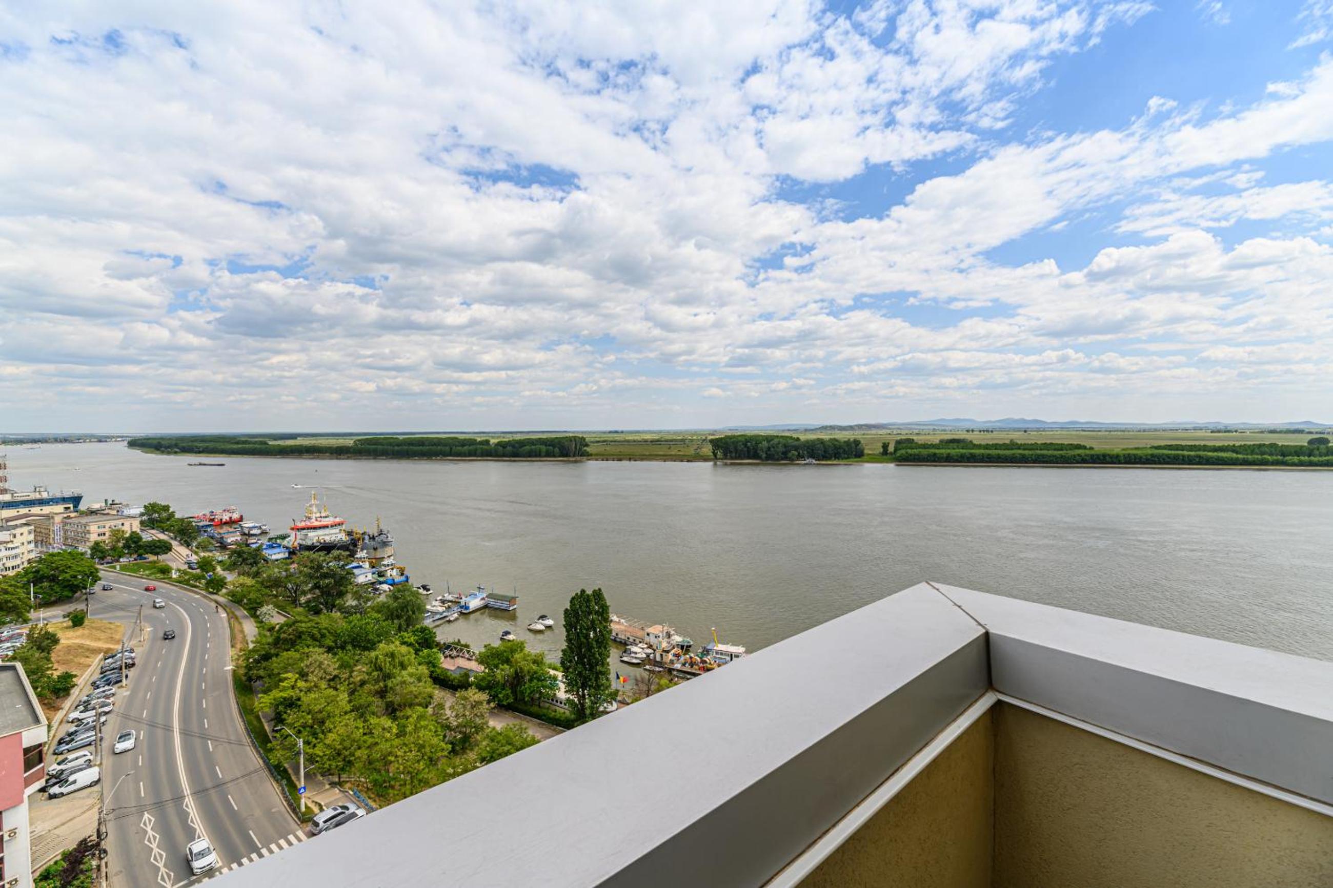 Sky Suite Balcony Danube View  - Photo 5