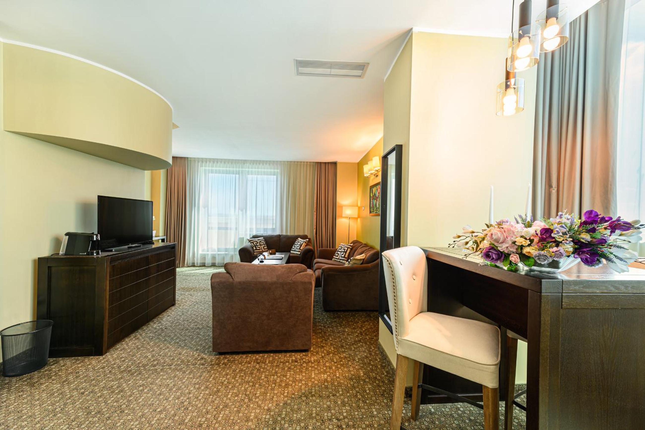 Sky Suite Balcony Danube View  - Photo 12