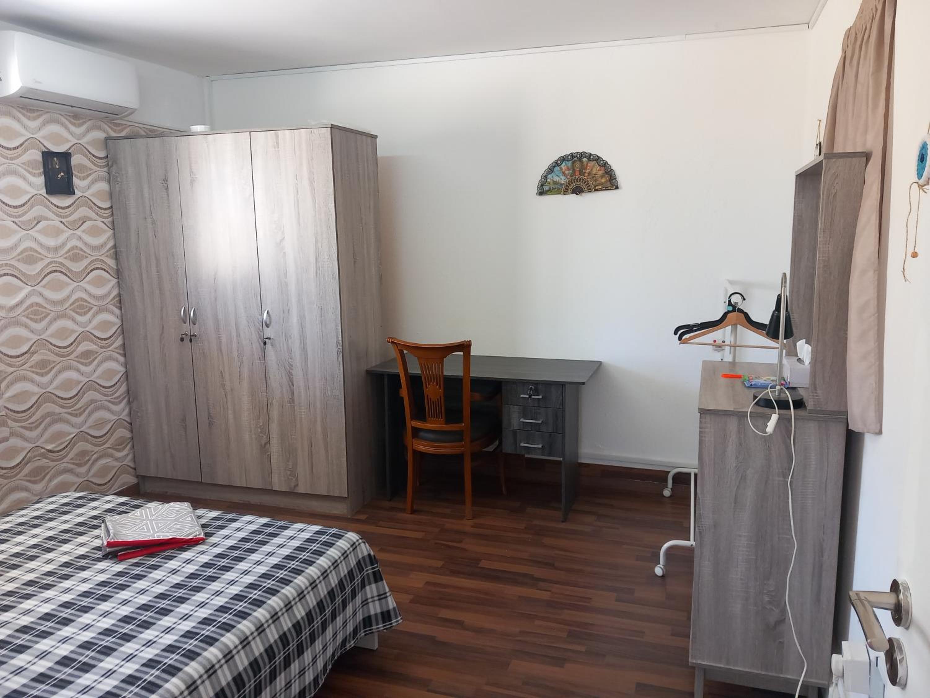Budget Double Room - Photo 4