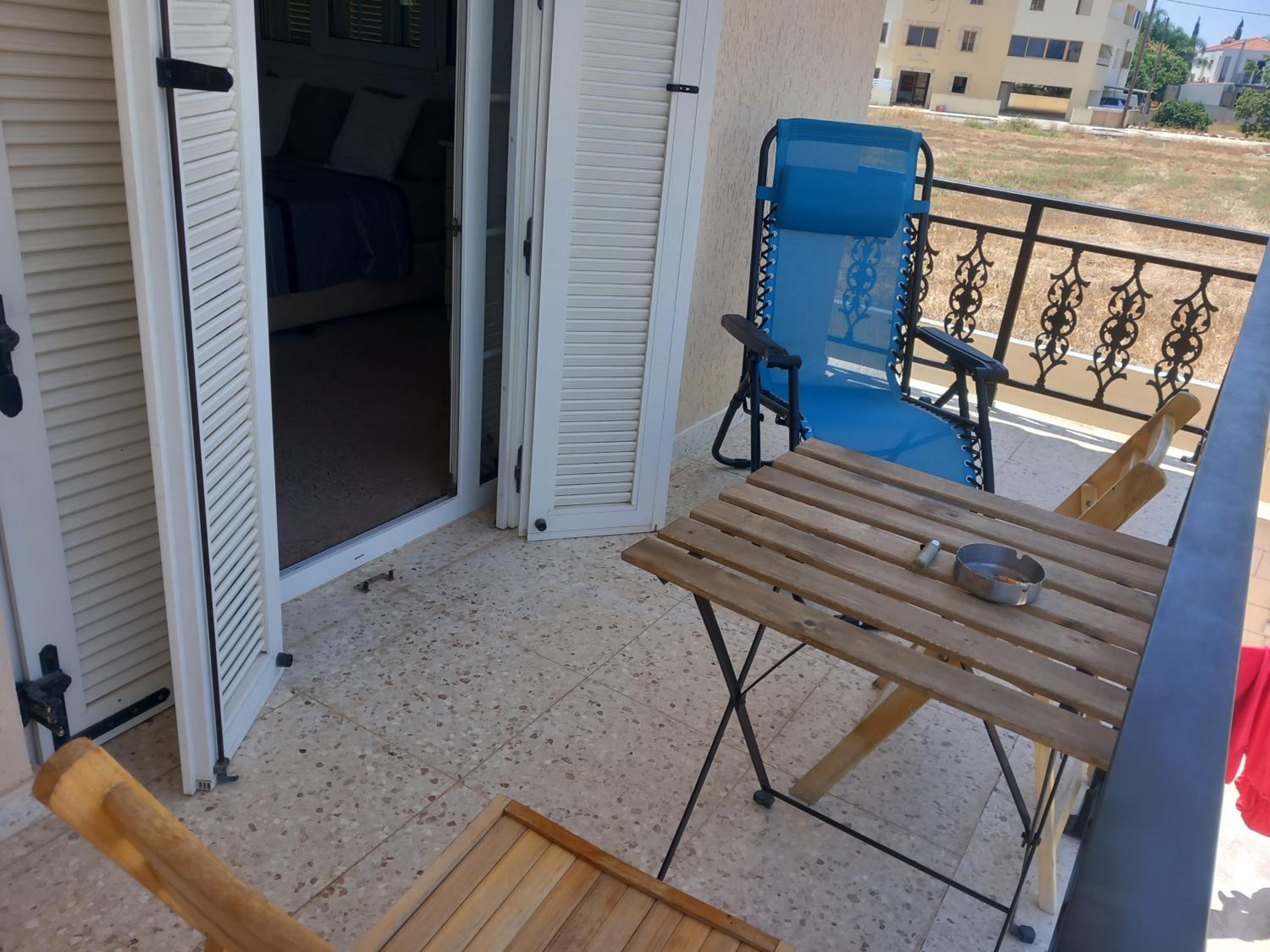 Budget Double Room - Photo 8