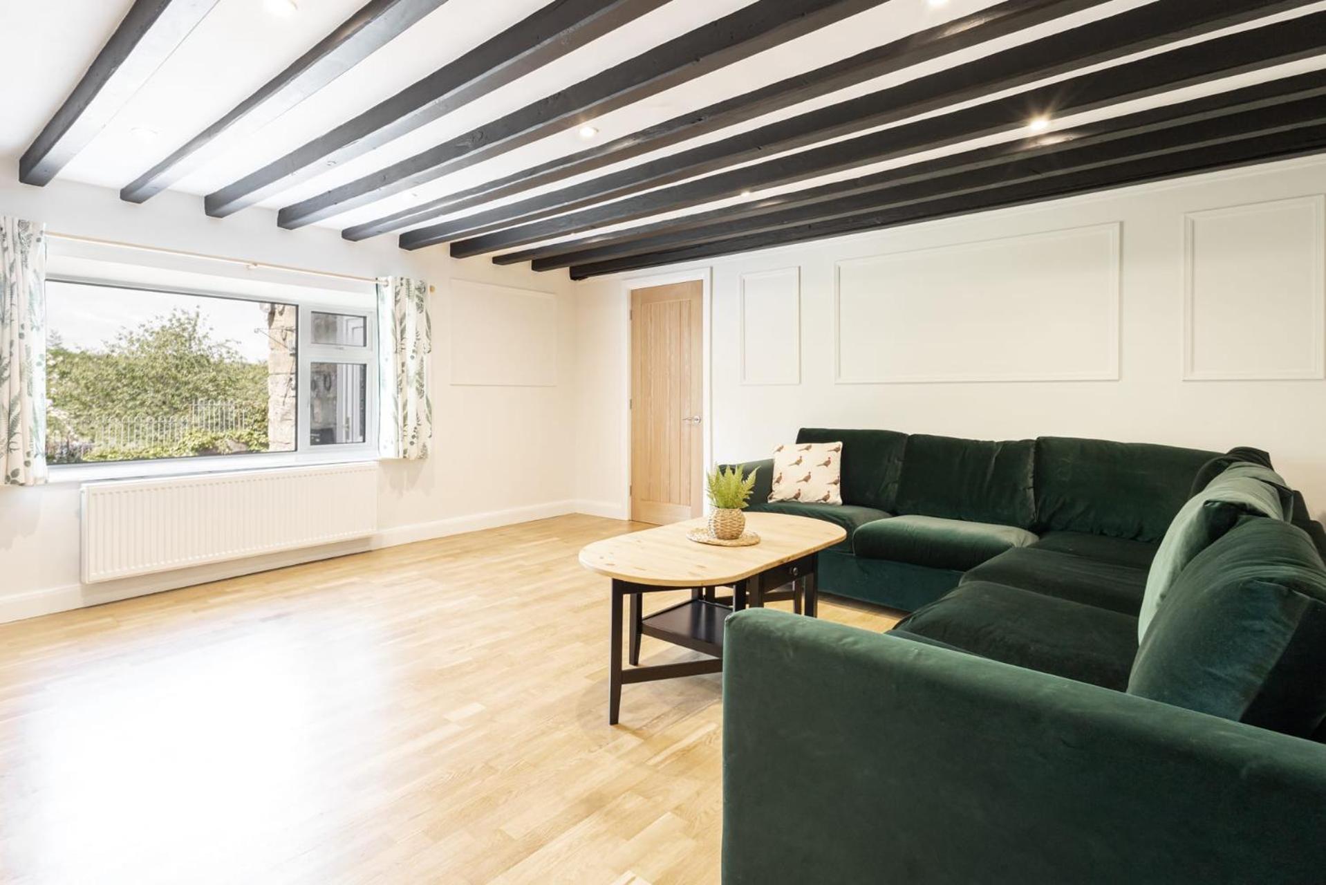Four-Bedroom Holiday Home photo 1