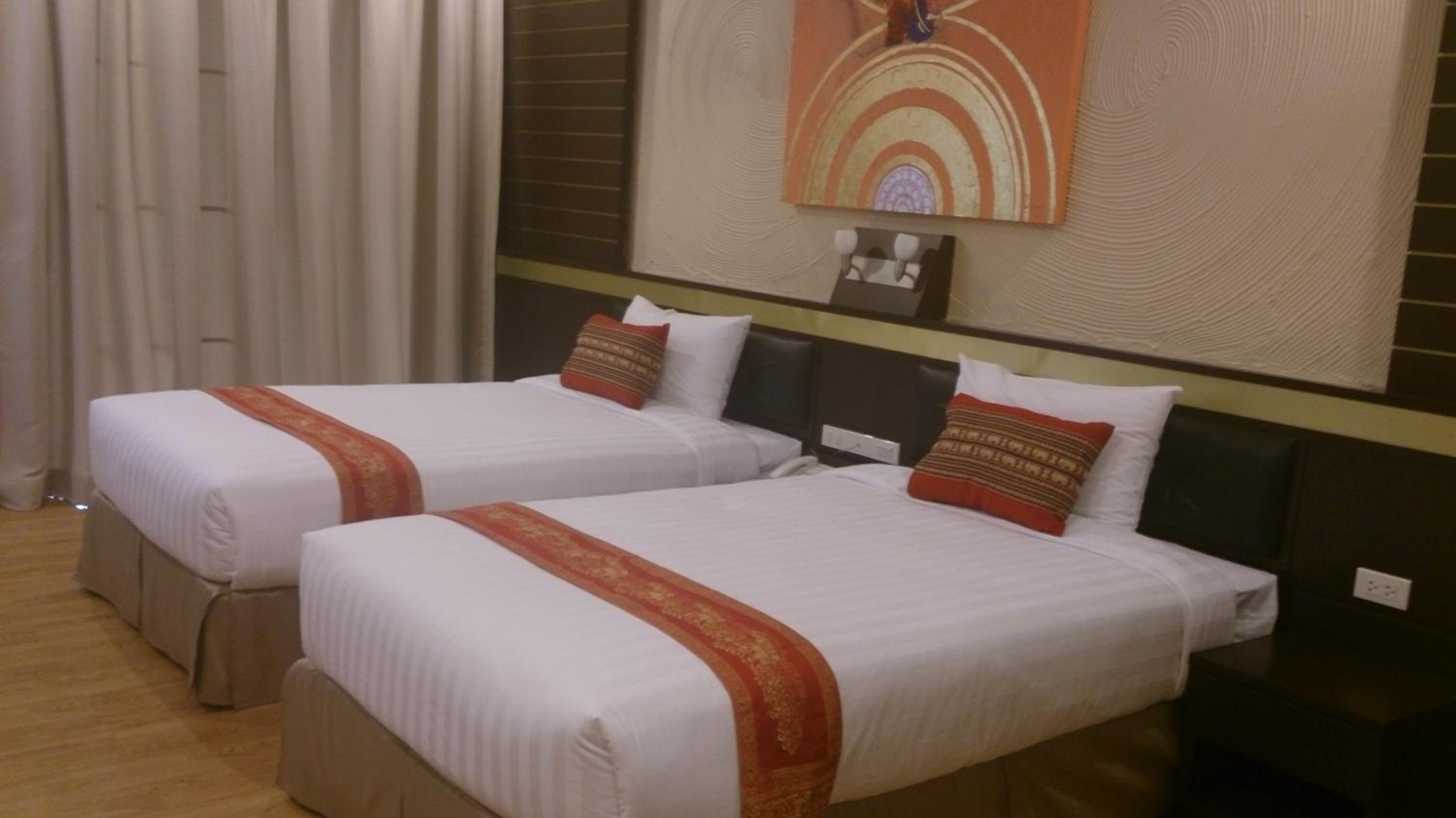 Deluxe Double or Twin Room with Balcony photo 2