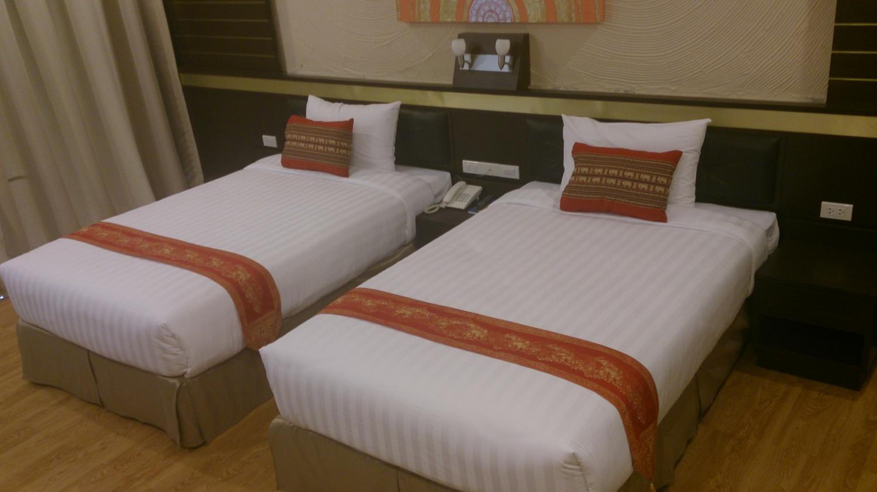 Deluxe Double or Twin Room with Balcony photo 3