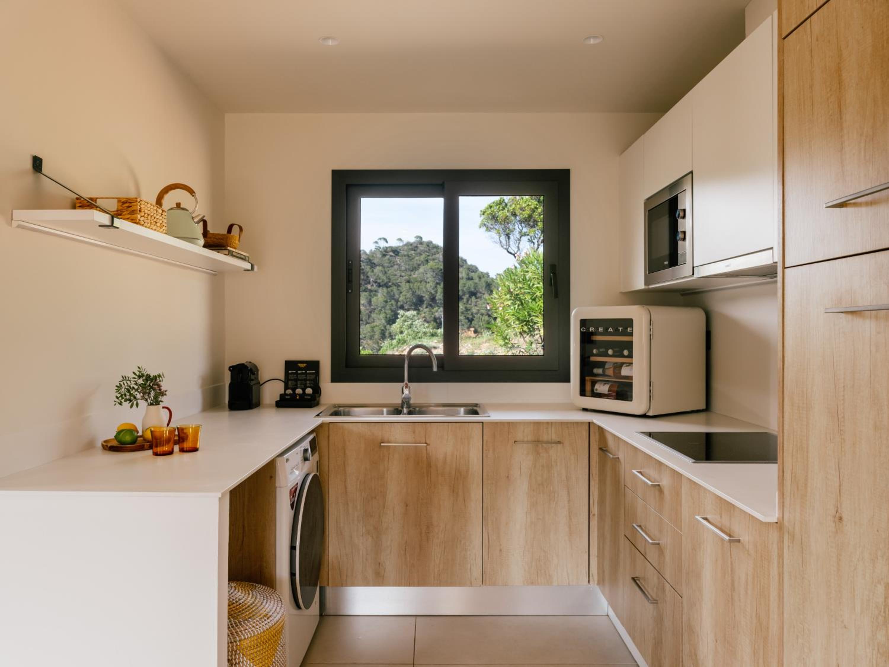 ZEL Duplex Three Bedroom Garden View