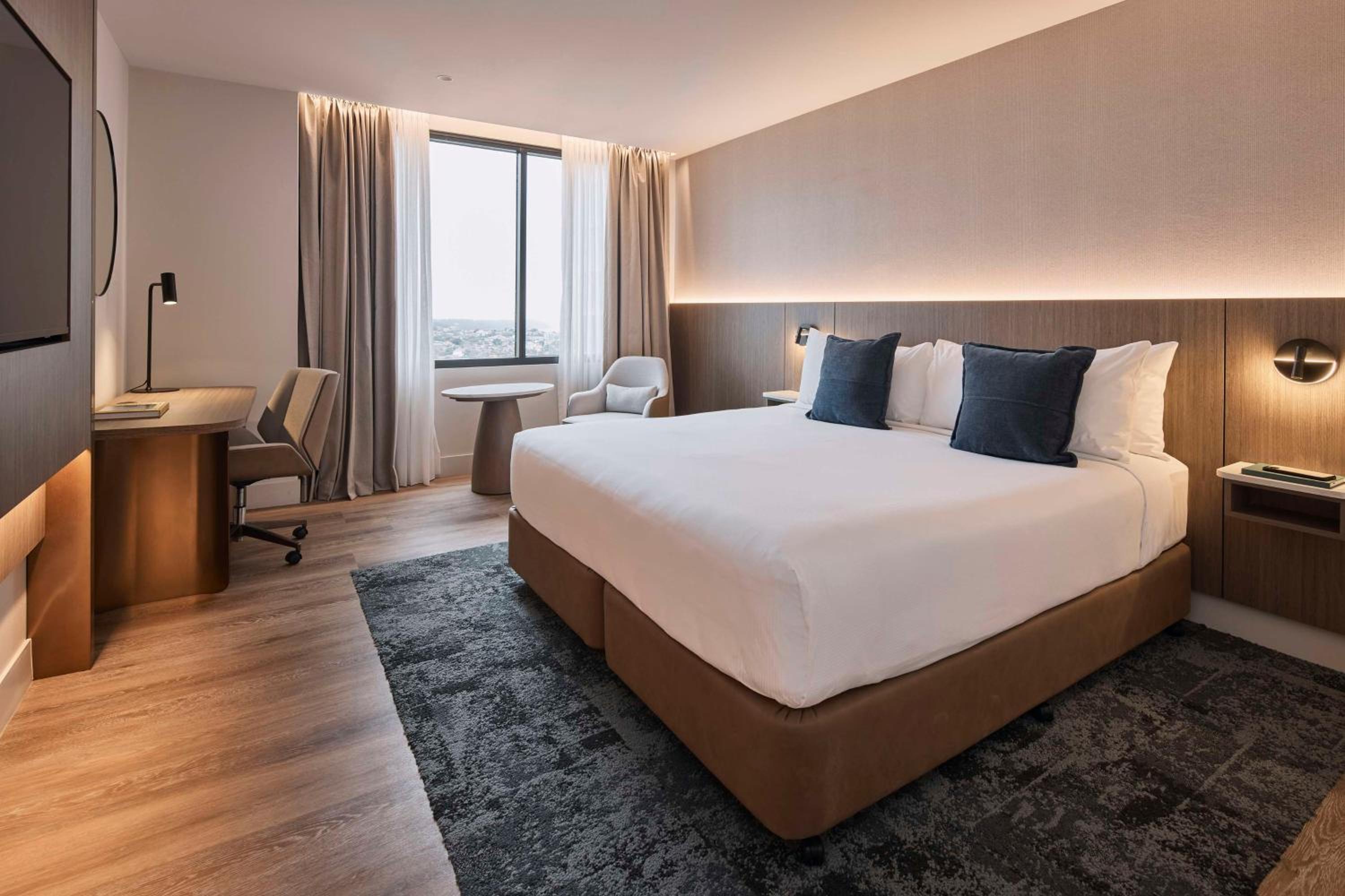 Executive King Room