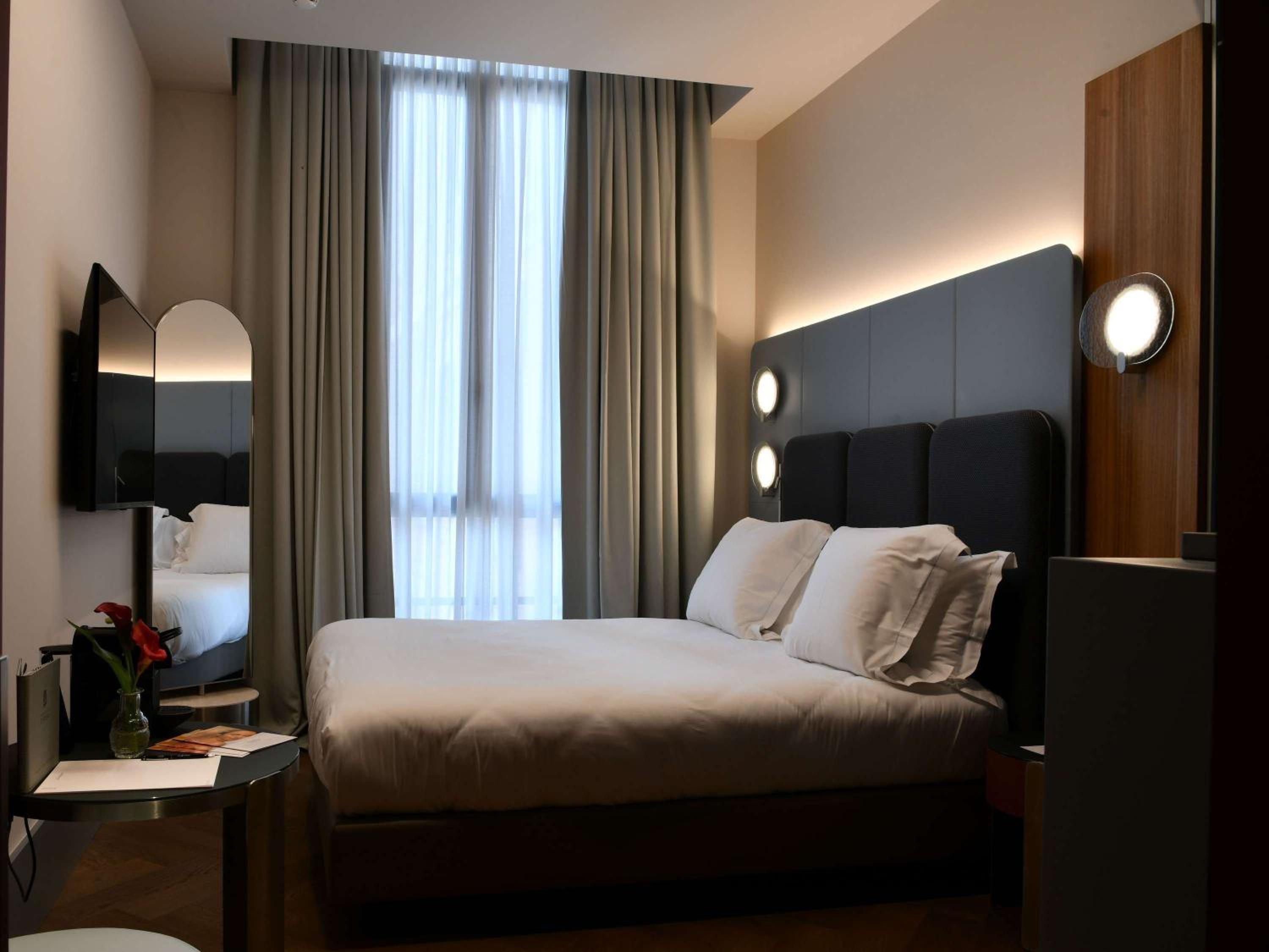 Classic Room - Photo 1