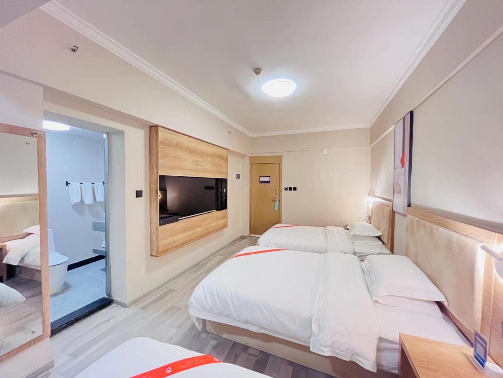 Comfort Triple Room photo 3