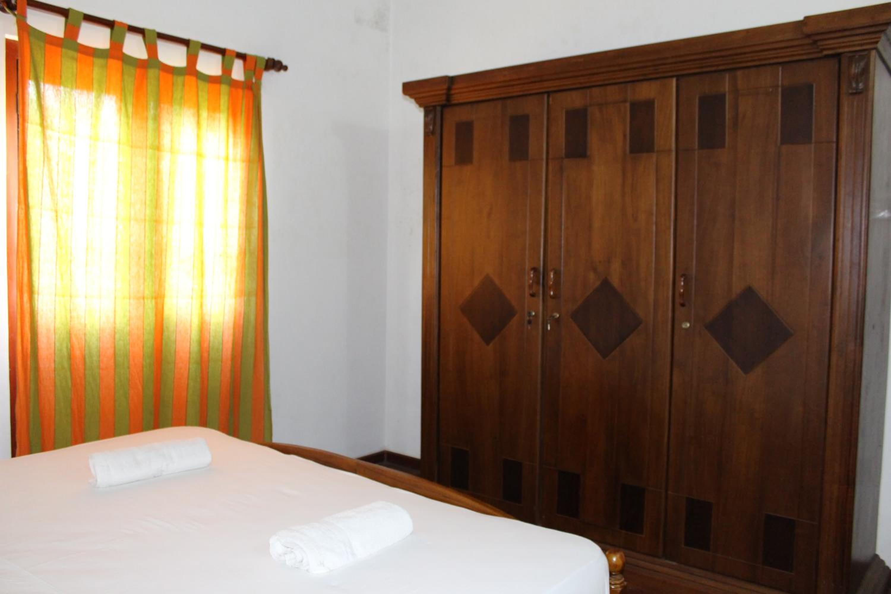 Deluxe King Room photo 3
