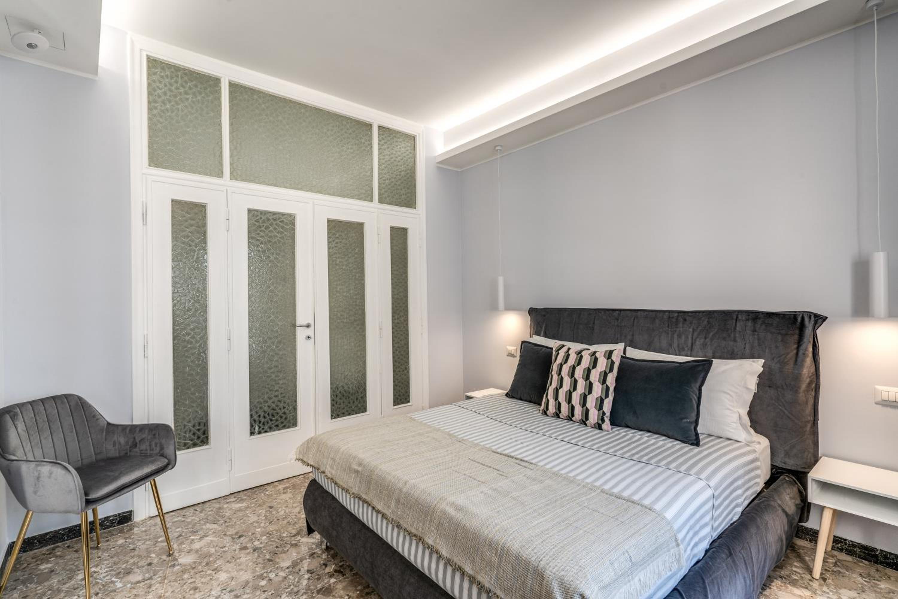 Deluxe Double or Twin Room with Balcony photo 2