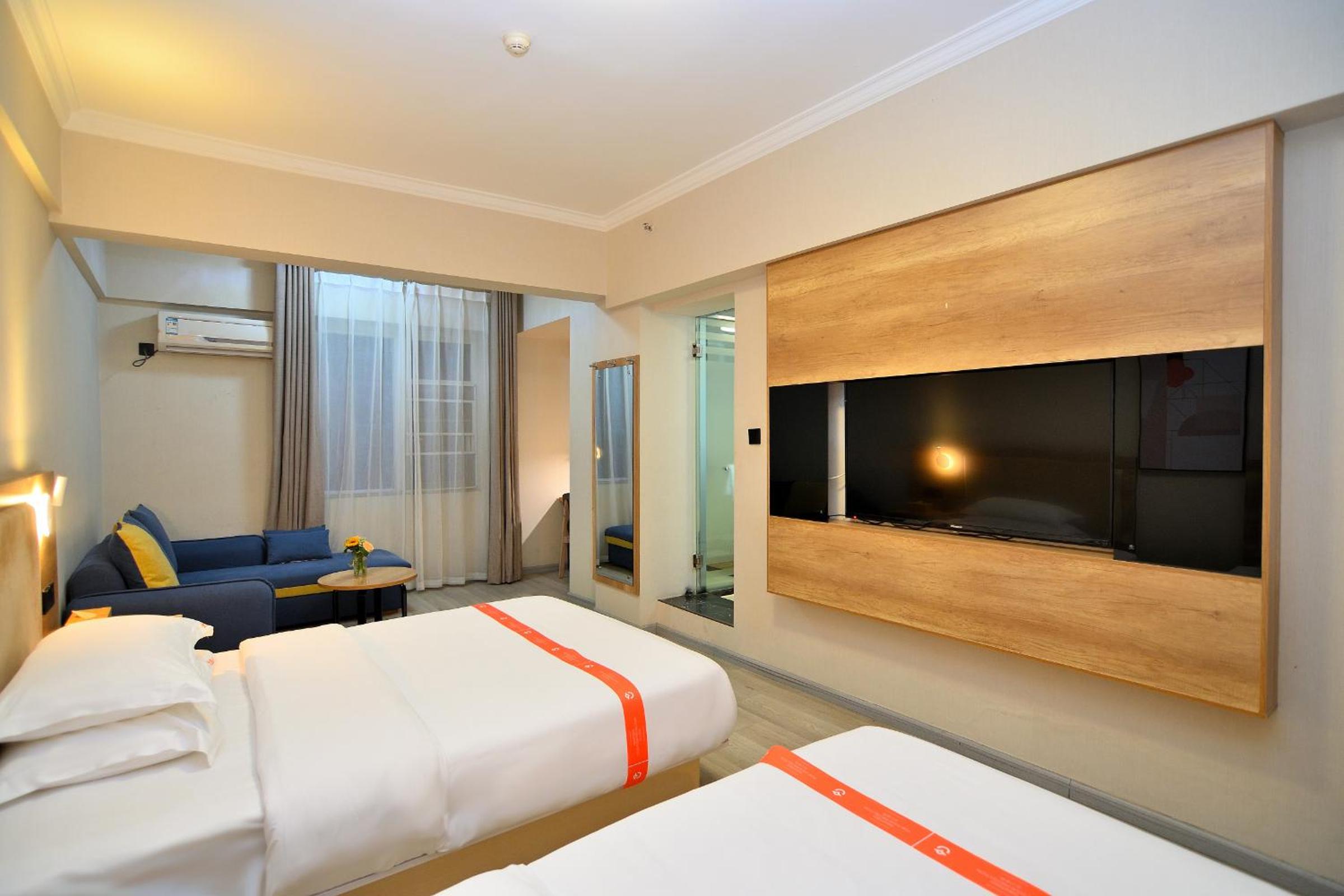 Superior Twin Room photo 3