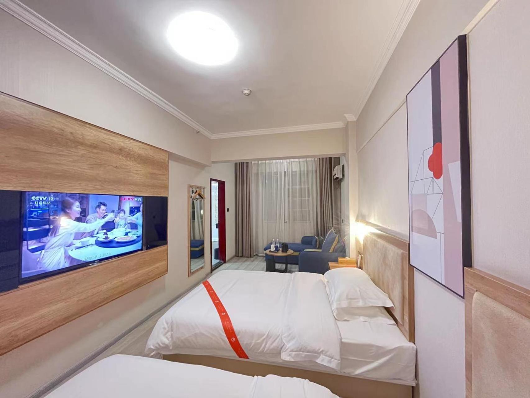Standard Twin Room photo 3