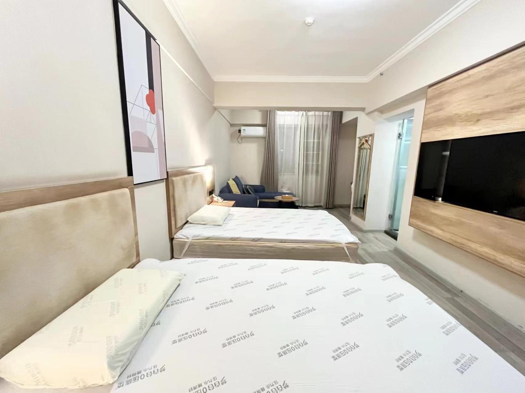 Deluxe Twin Room photo 3