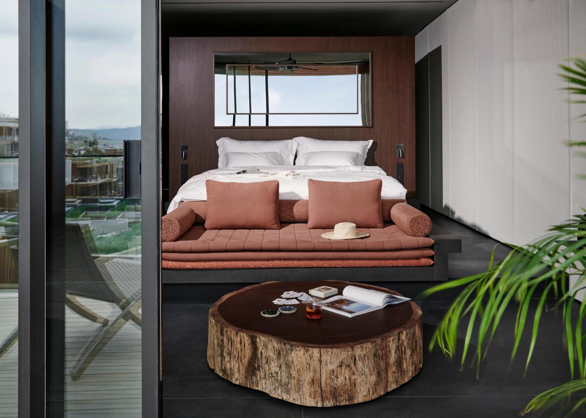 Suite Land - Photo 1