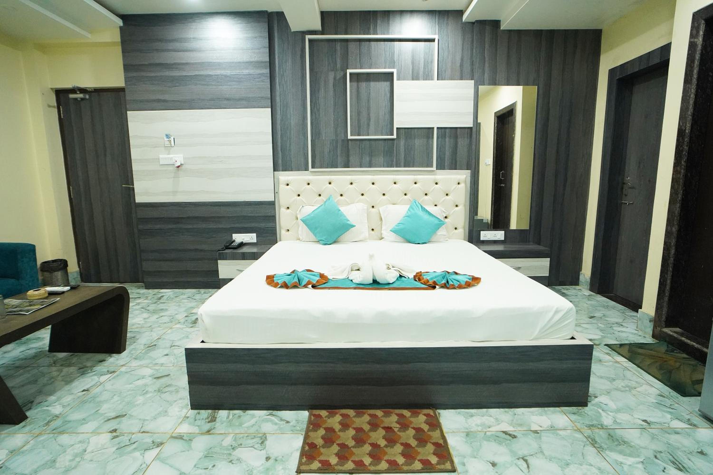 Suite With Balcony photo 3