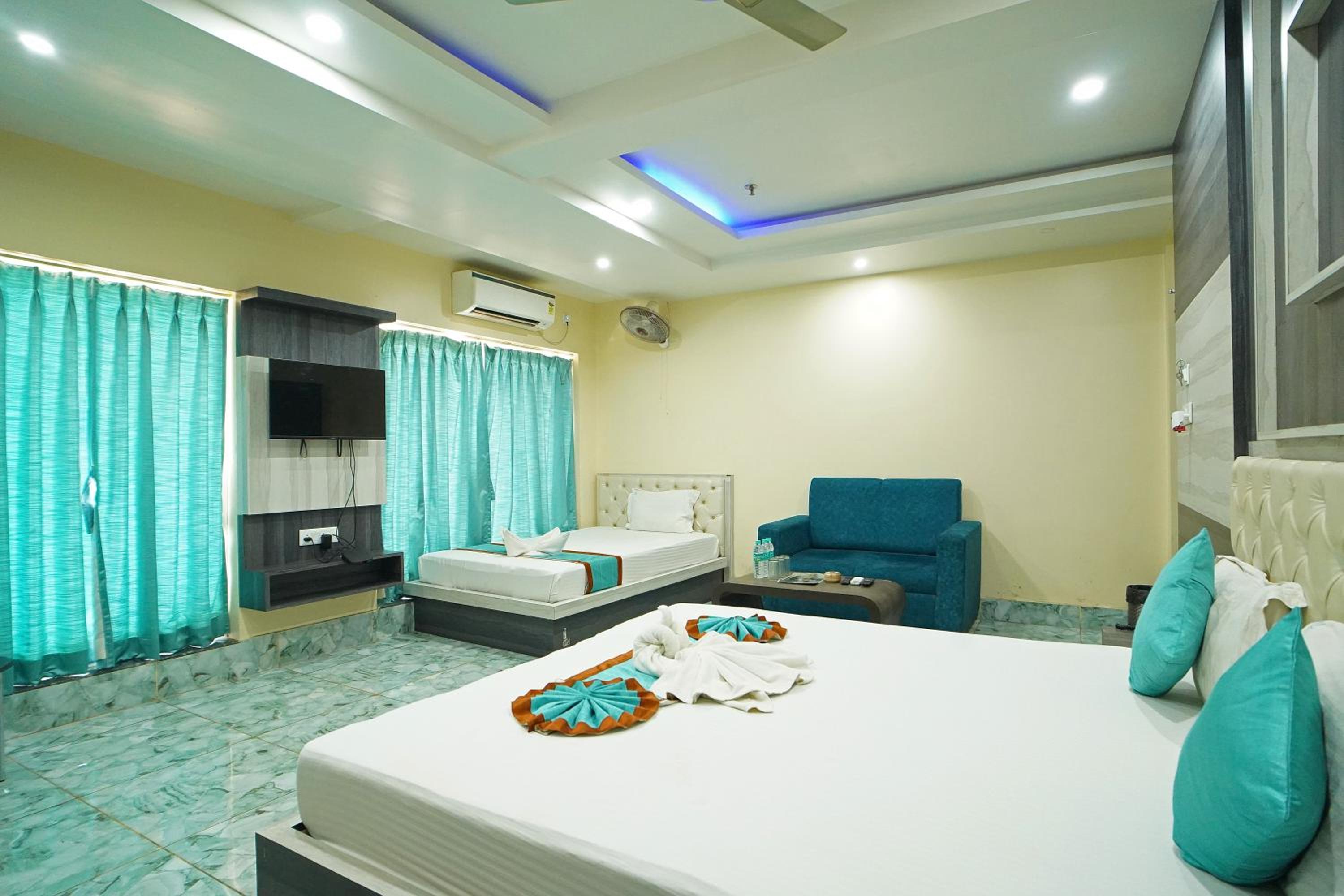 Suite With Balcony photo 1