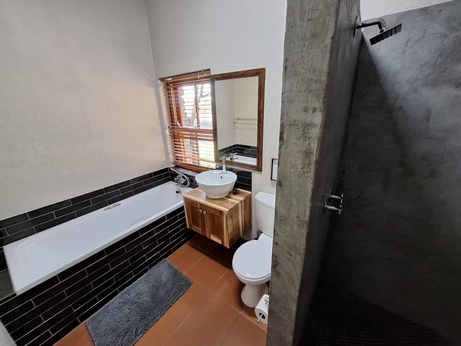Double Room - Photo 2