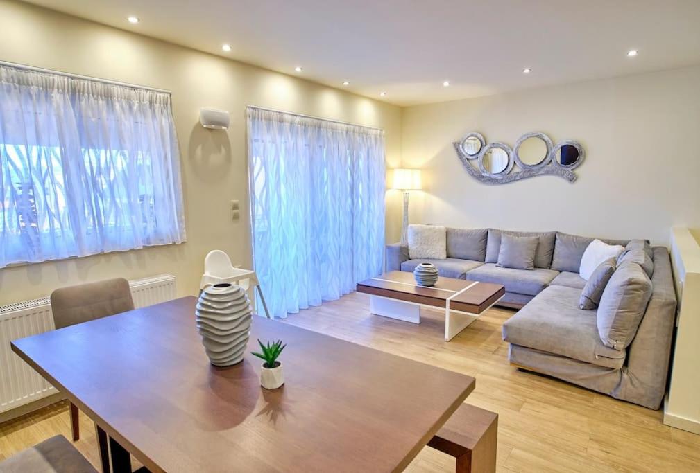 Three-Bedroom Superior Apartment