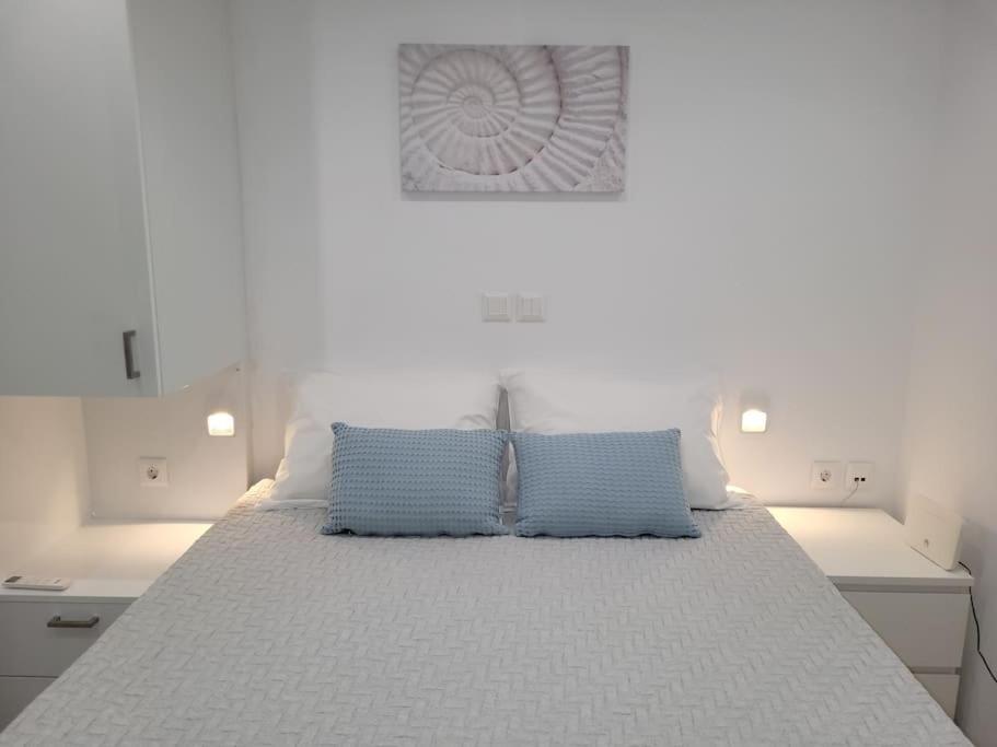 Studio Apartment with Balcony