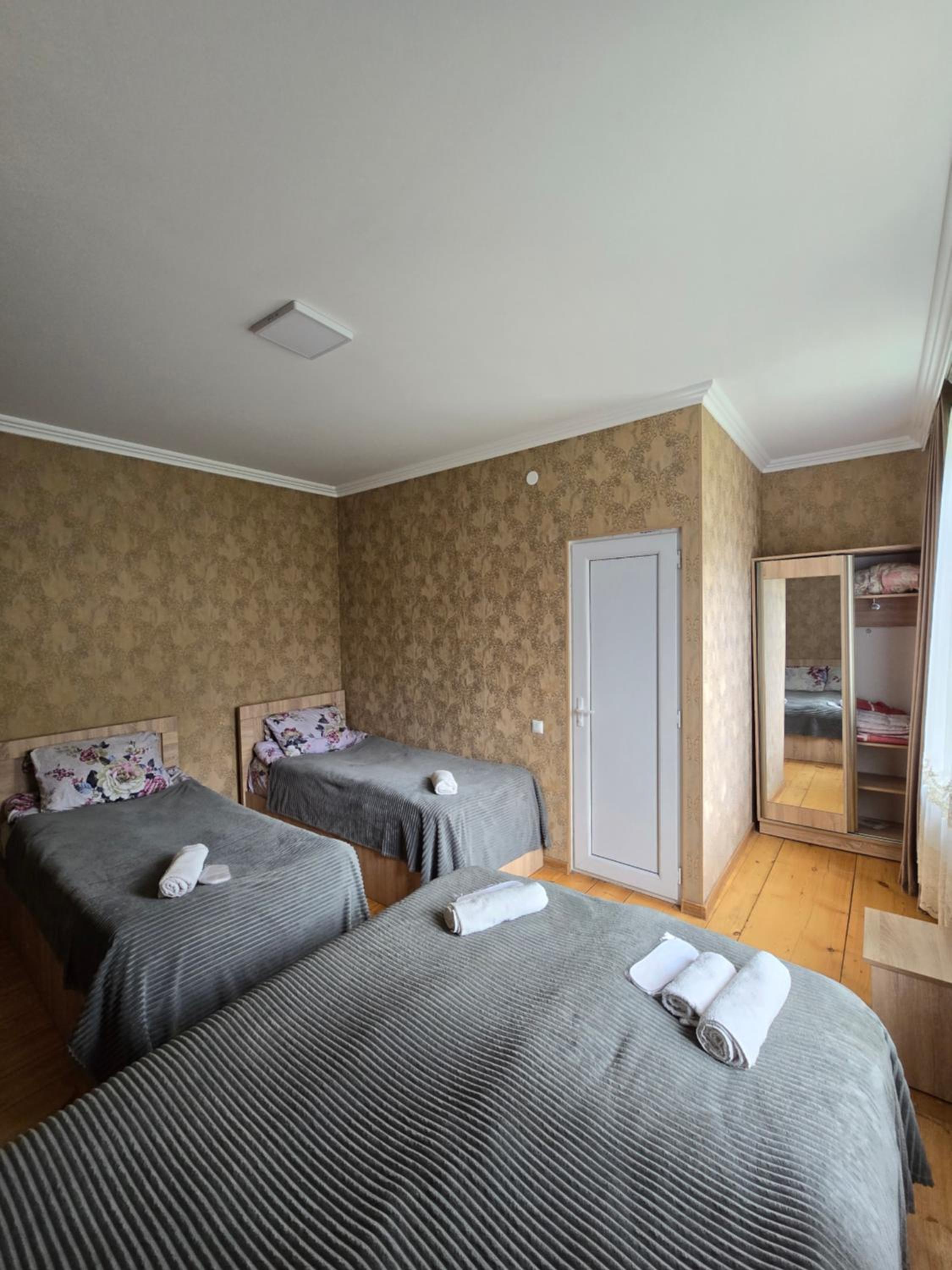 Classic Quadruple Room
