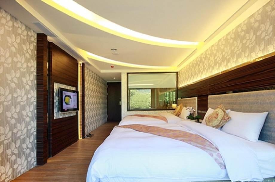 Quadruple Room with Mountain View photo 1
