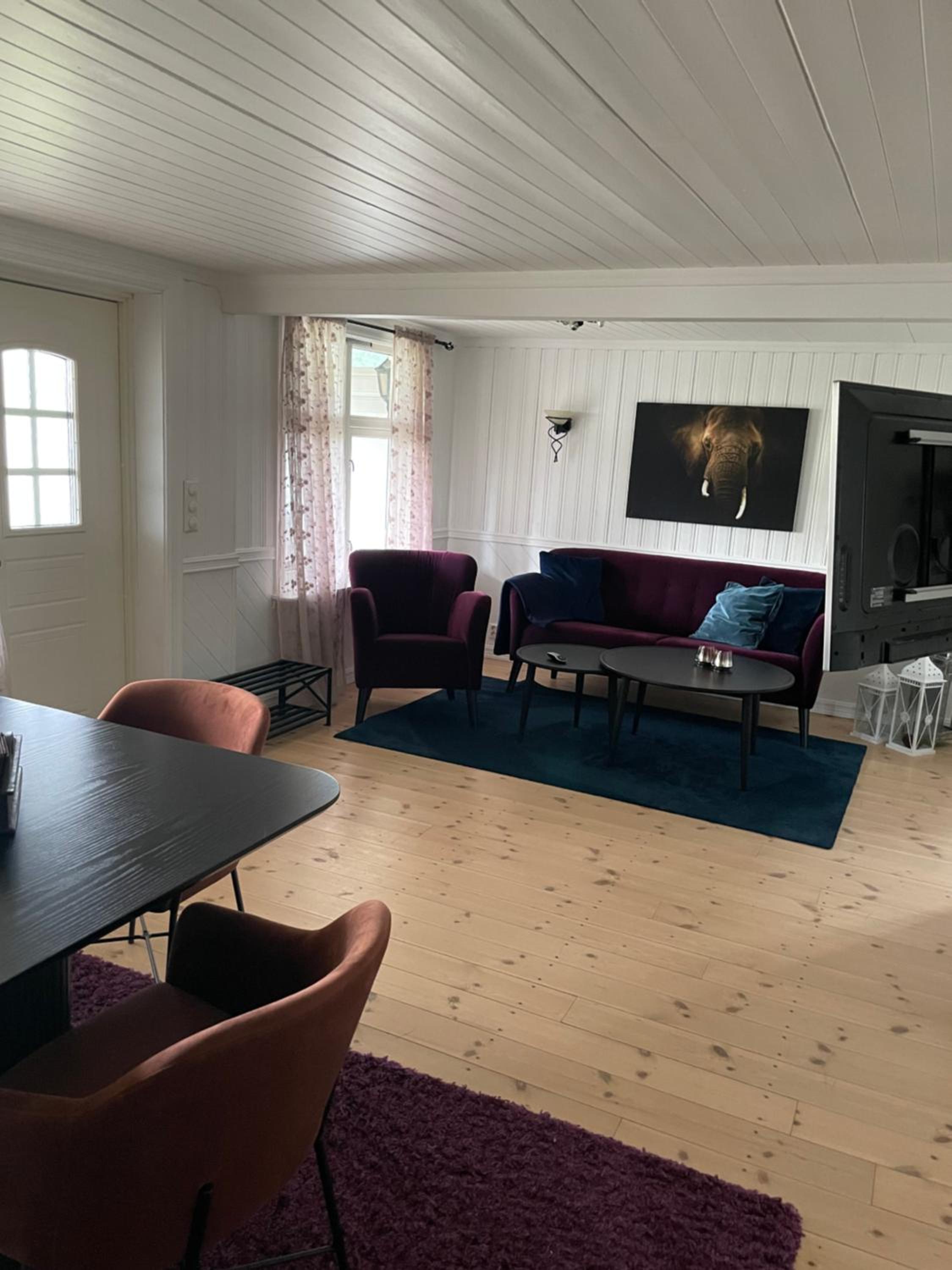 Two-Bedroom Apartment with Partial Ocean View