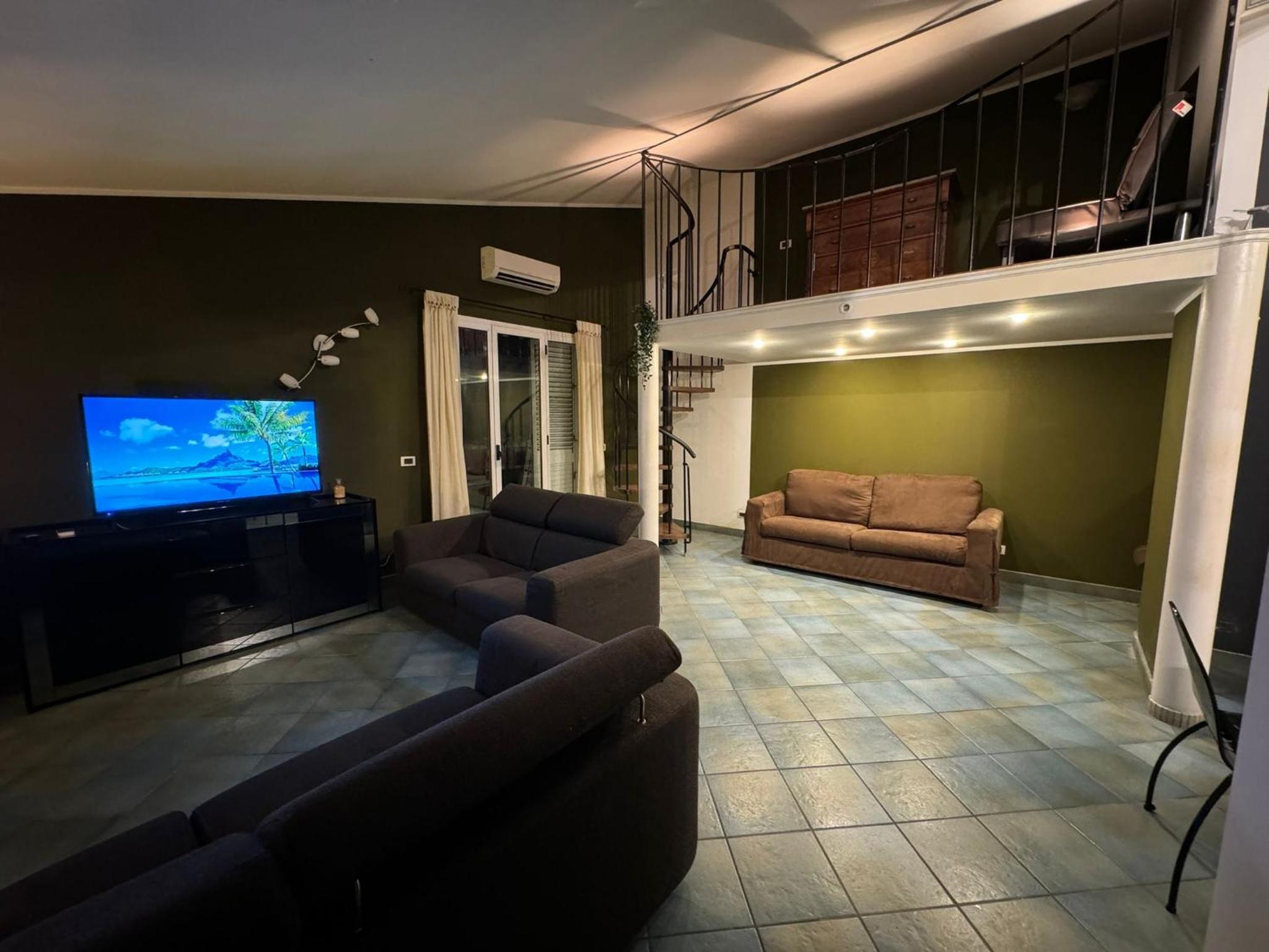 Two-Bedroom Apartment with Balcony and Sea View photo 3
