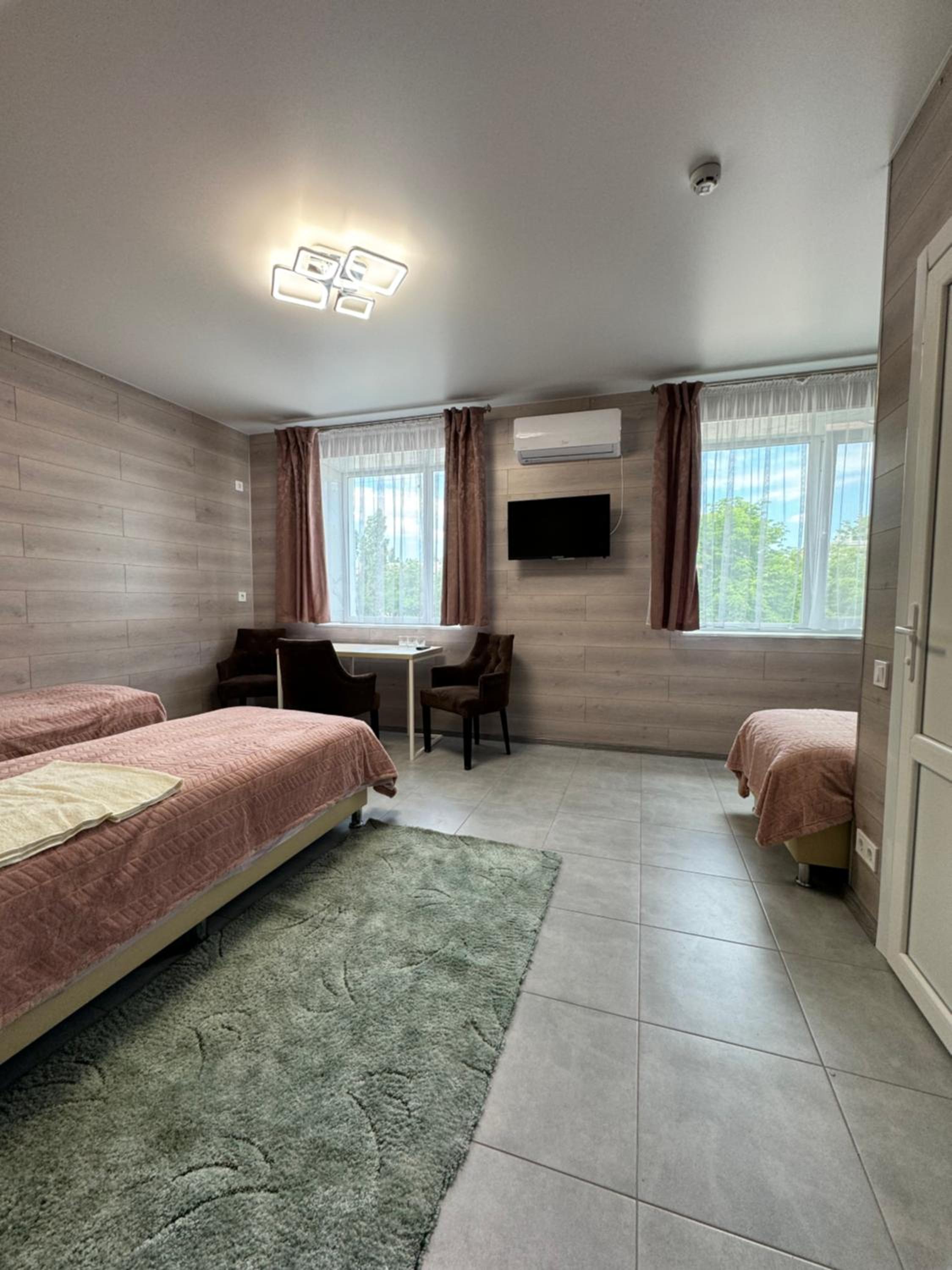 Triple Room with Private Bathroom