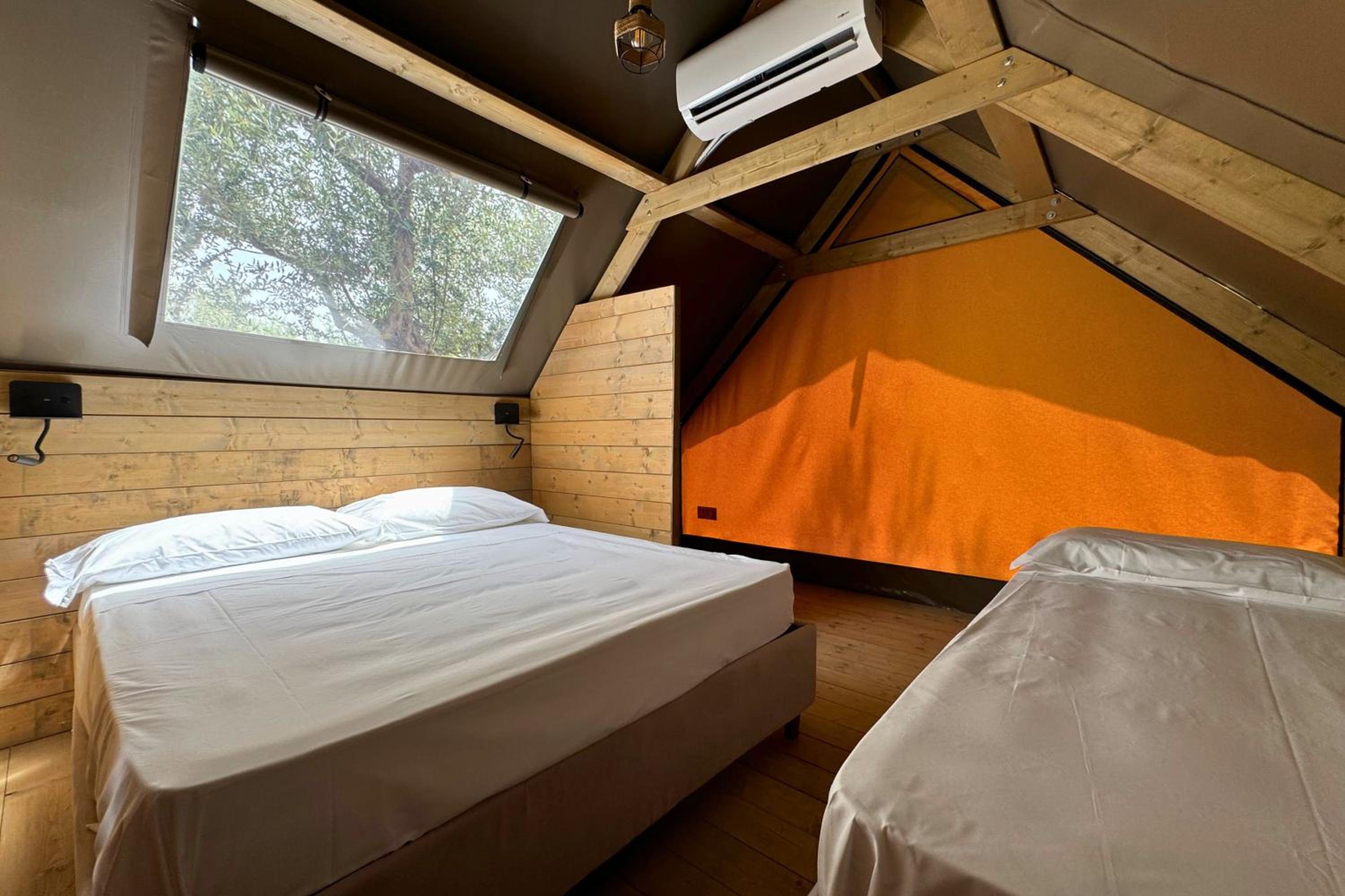 Tent Safari - Photo 1