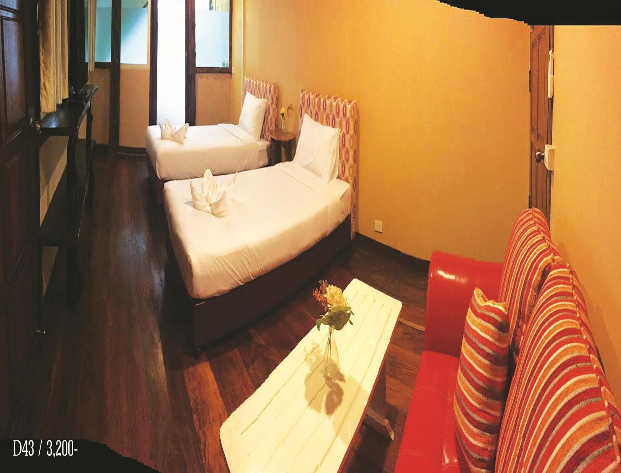 Standard Twin Room with Mountain View photo 3