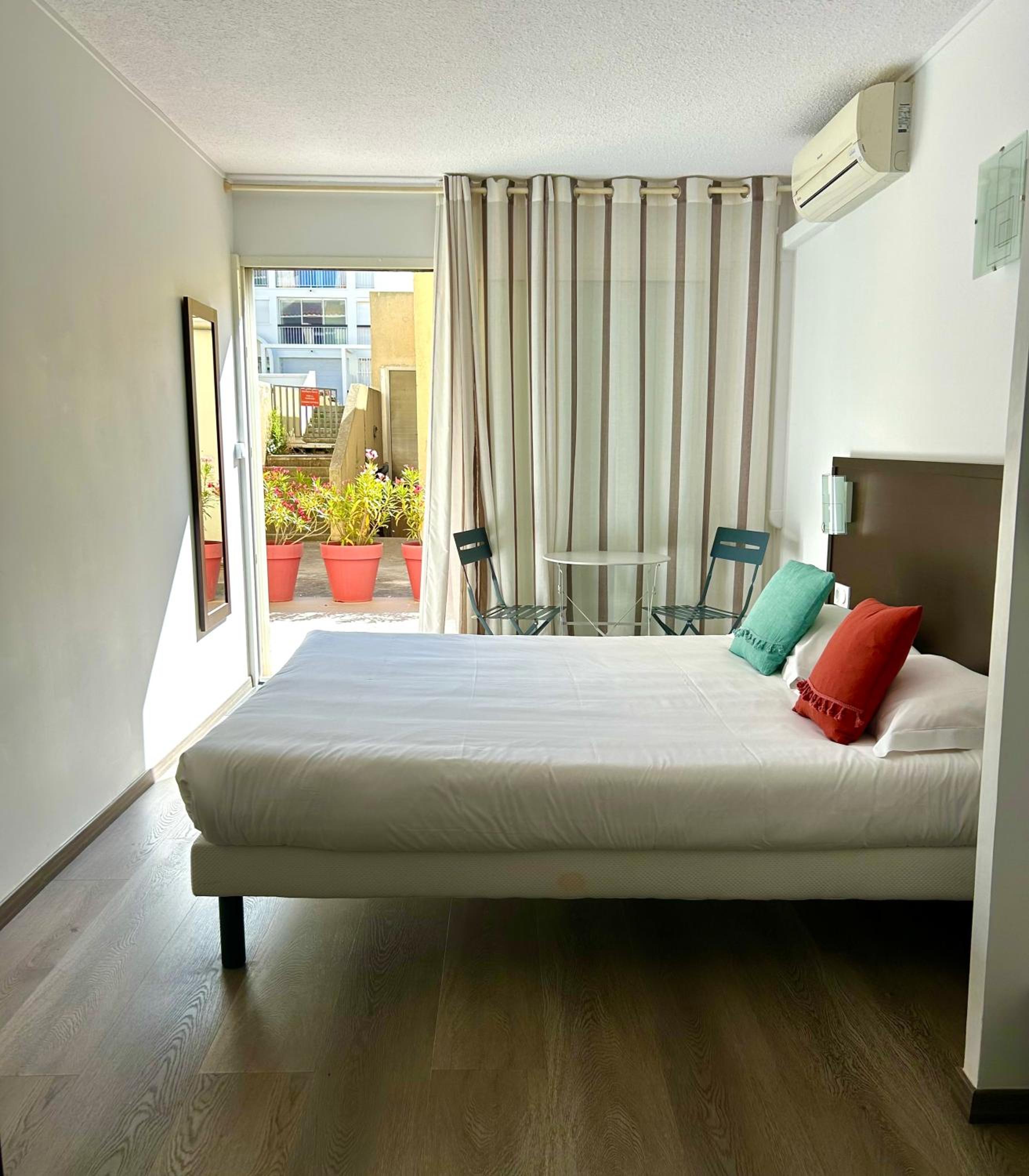 Standard Double Room Annex