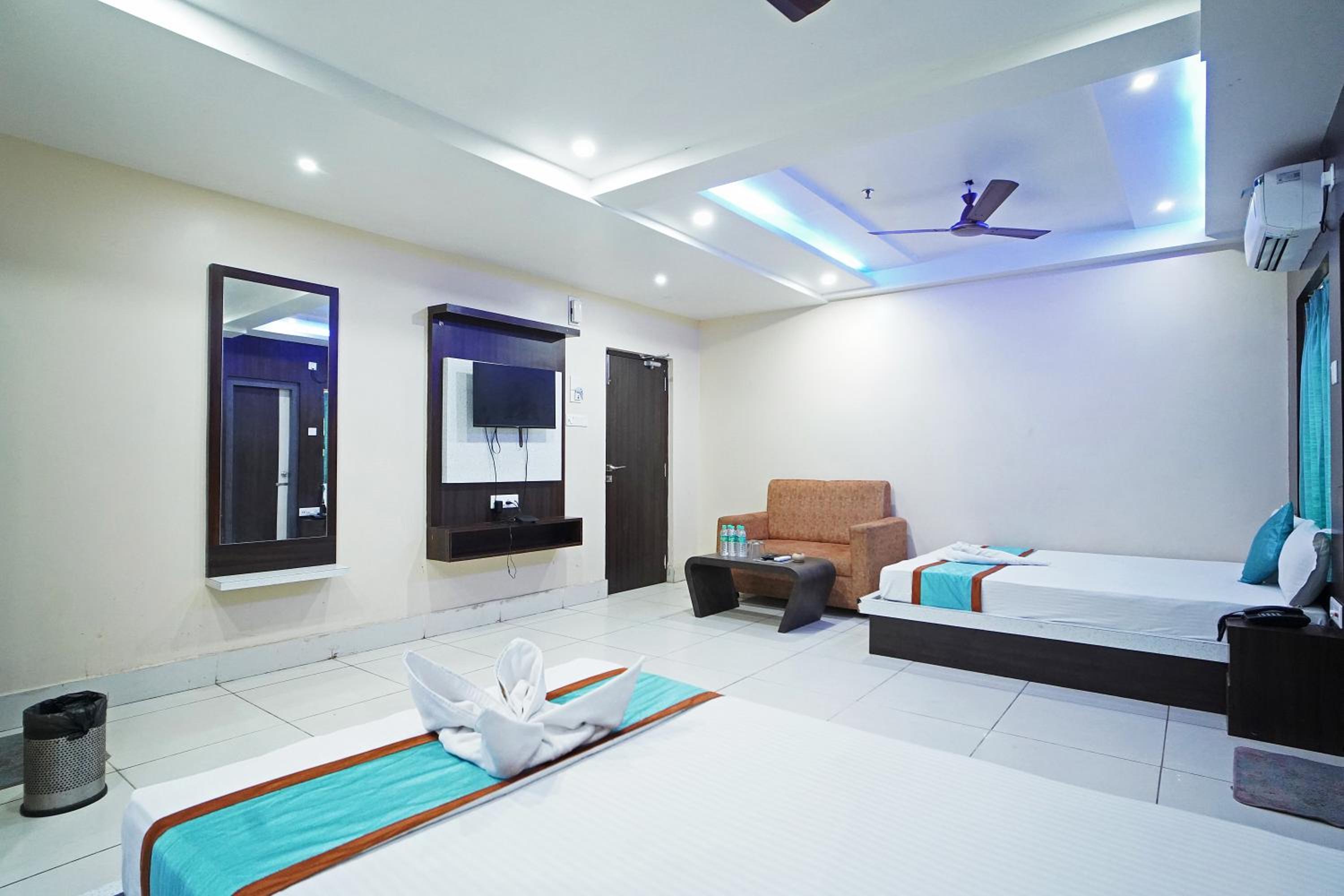 Deluxe Family Room photo 1