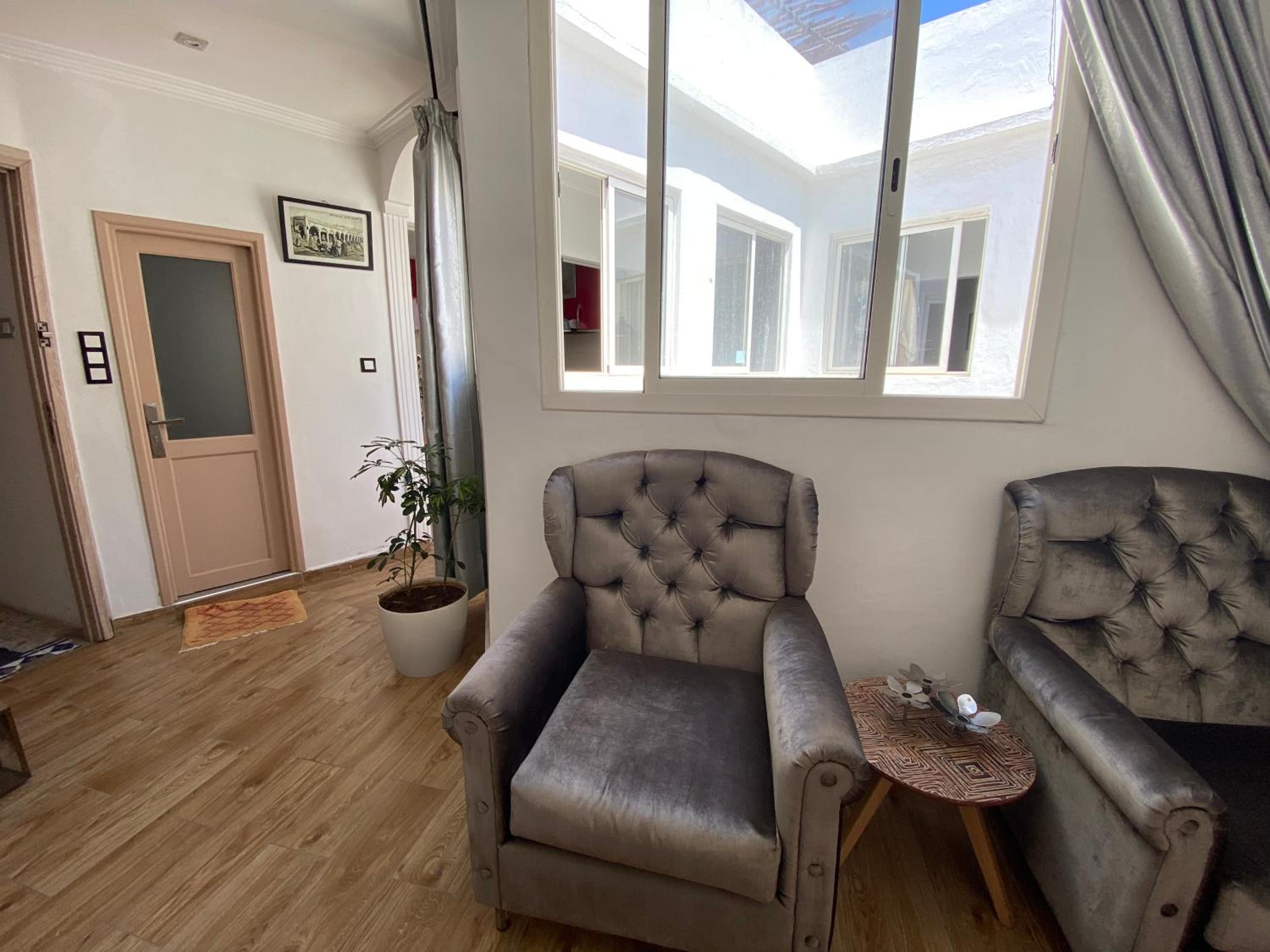 One-Bedroom Apartment - Photo 16