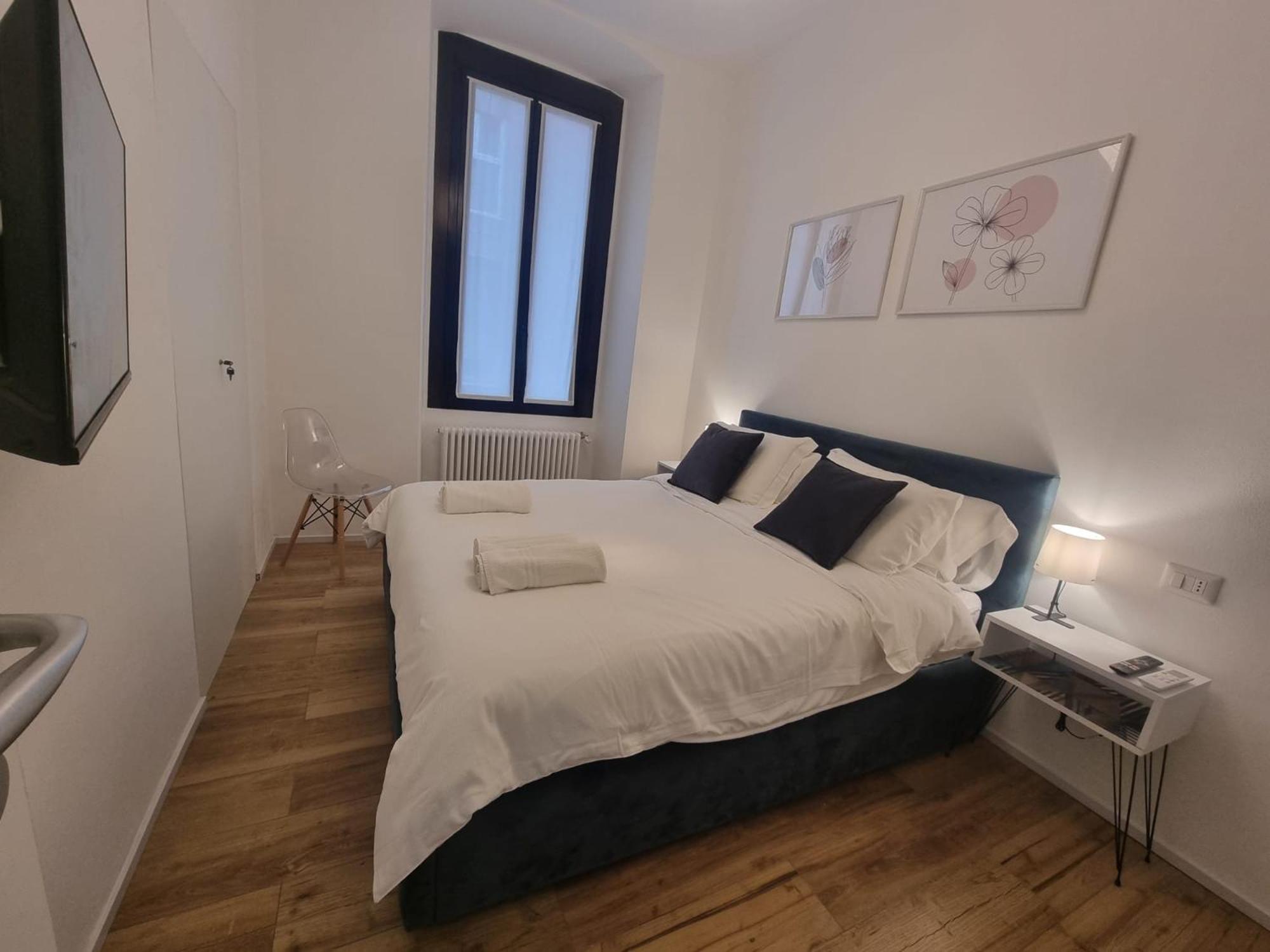 Two-Bedroom Superior Apartment Separate Building - Photo 6