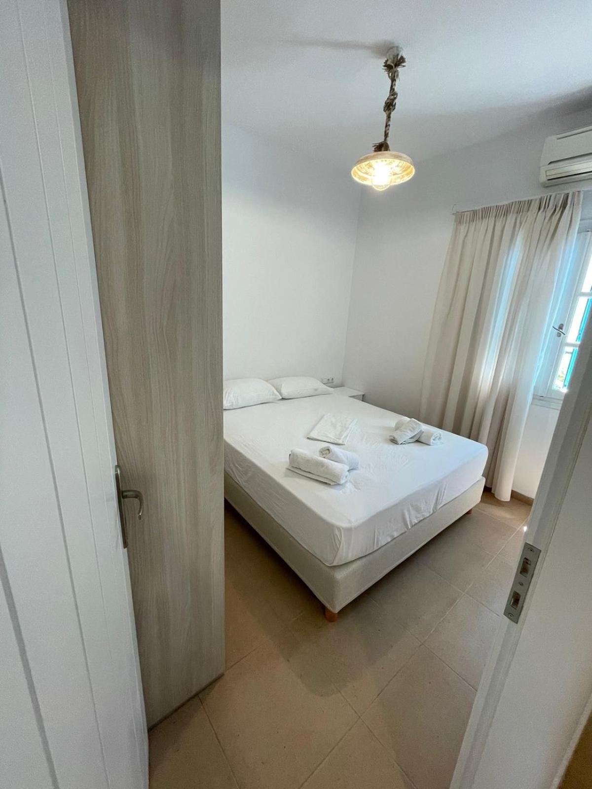 Two-Bedroom Apartment photo 2
