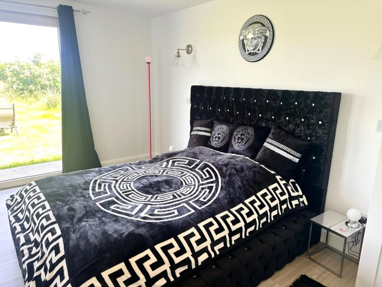 Junior Suite with Garden View photo 1