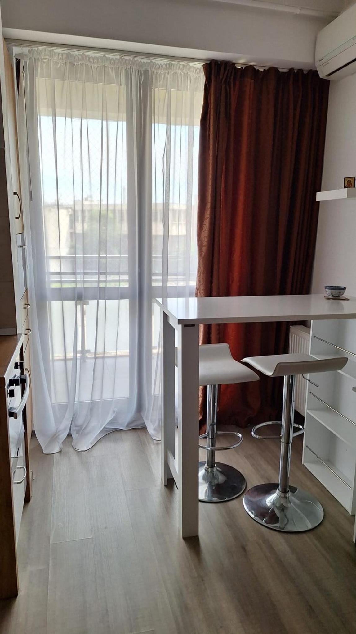 Studio Apartment - Photo 3