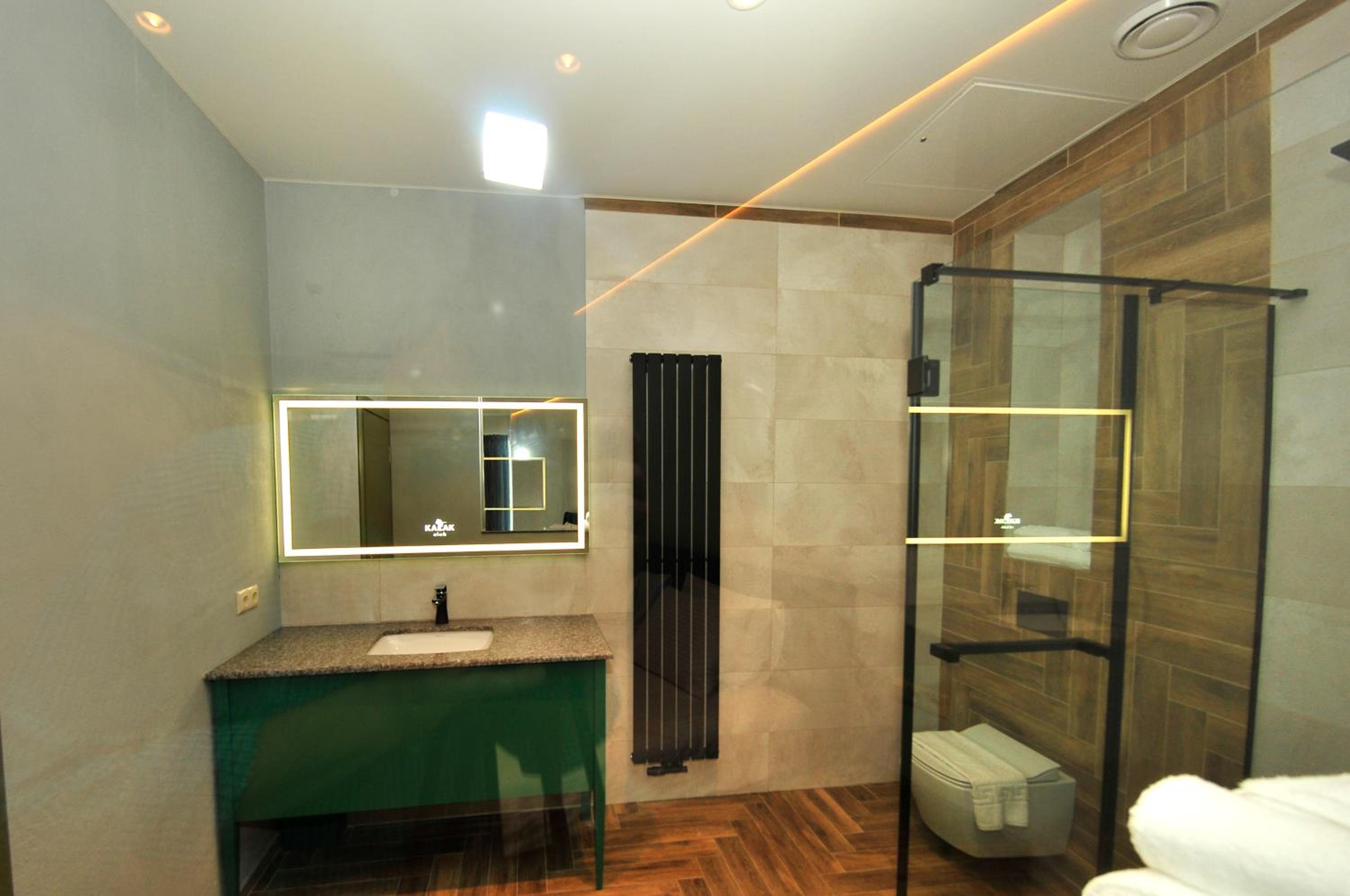 Suite with Balcony photo 2