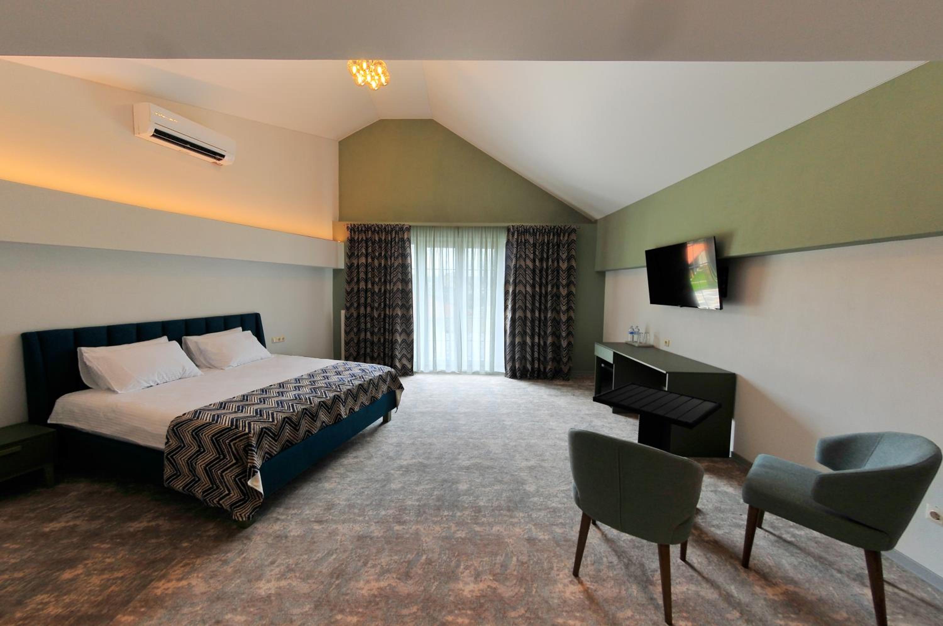 Suite with Terrace photo 1