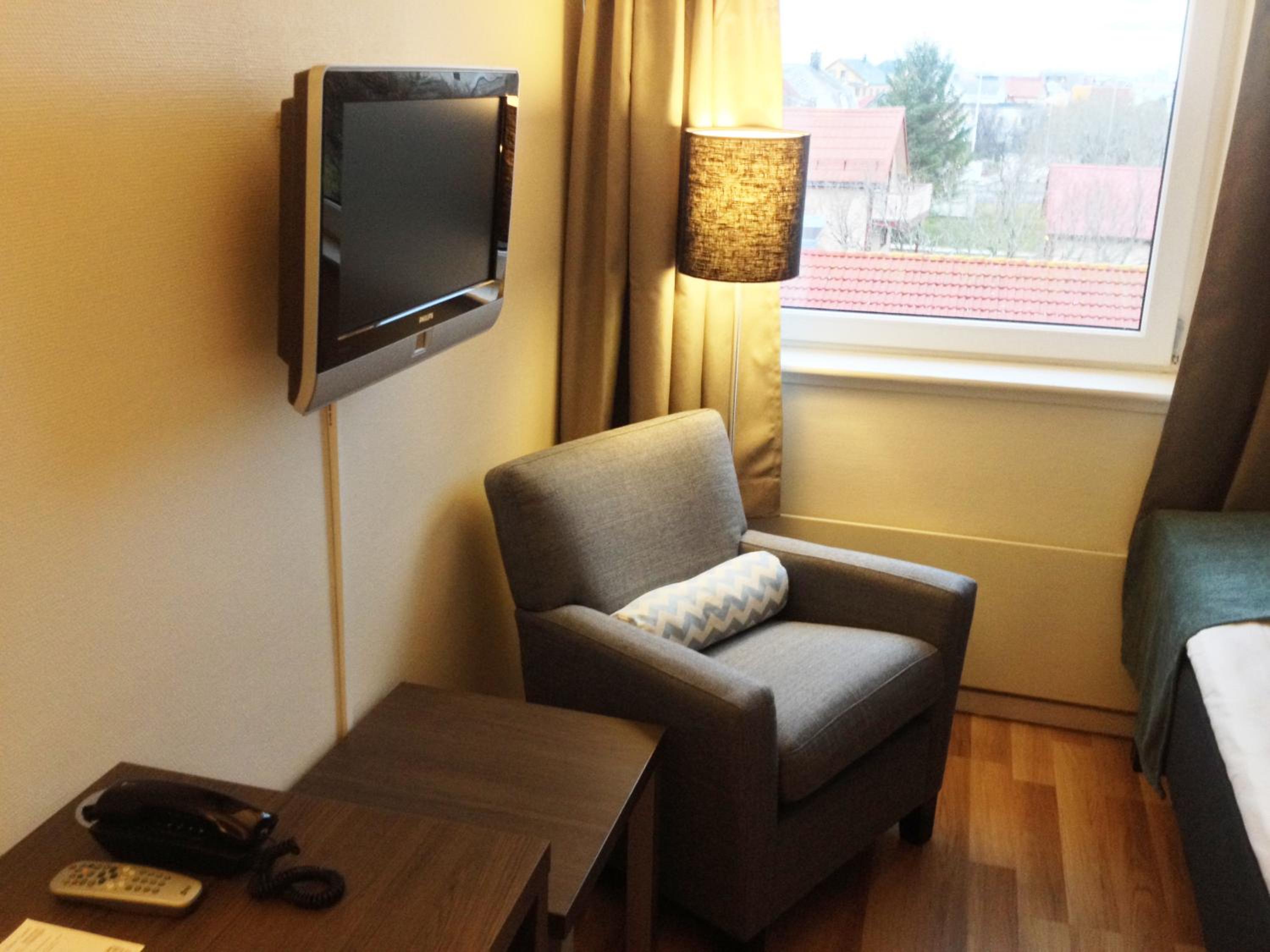 Single Room photo 2