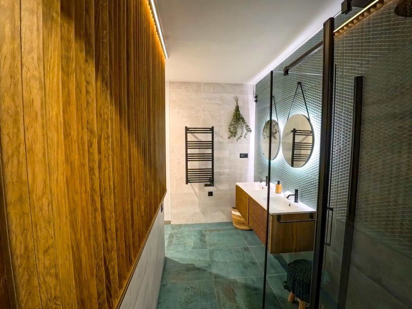 Superior Apartment photo 3