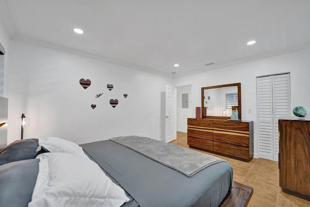 Four-Bedroom House photo 1
