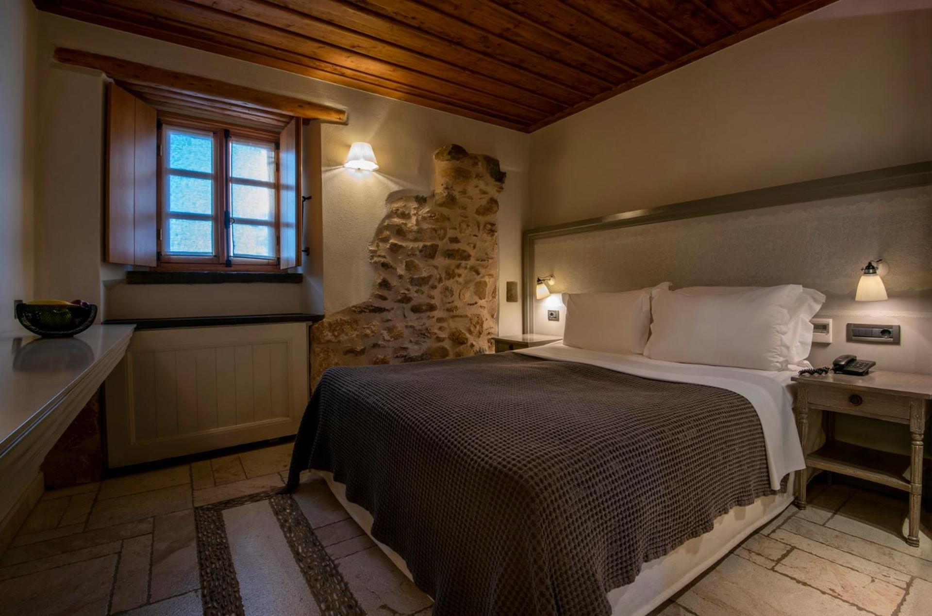 Manor room