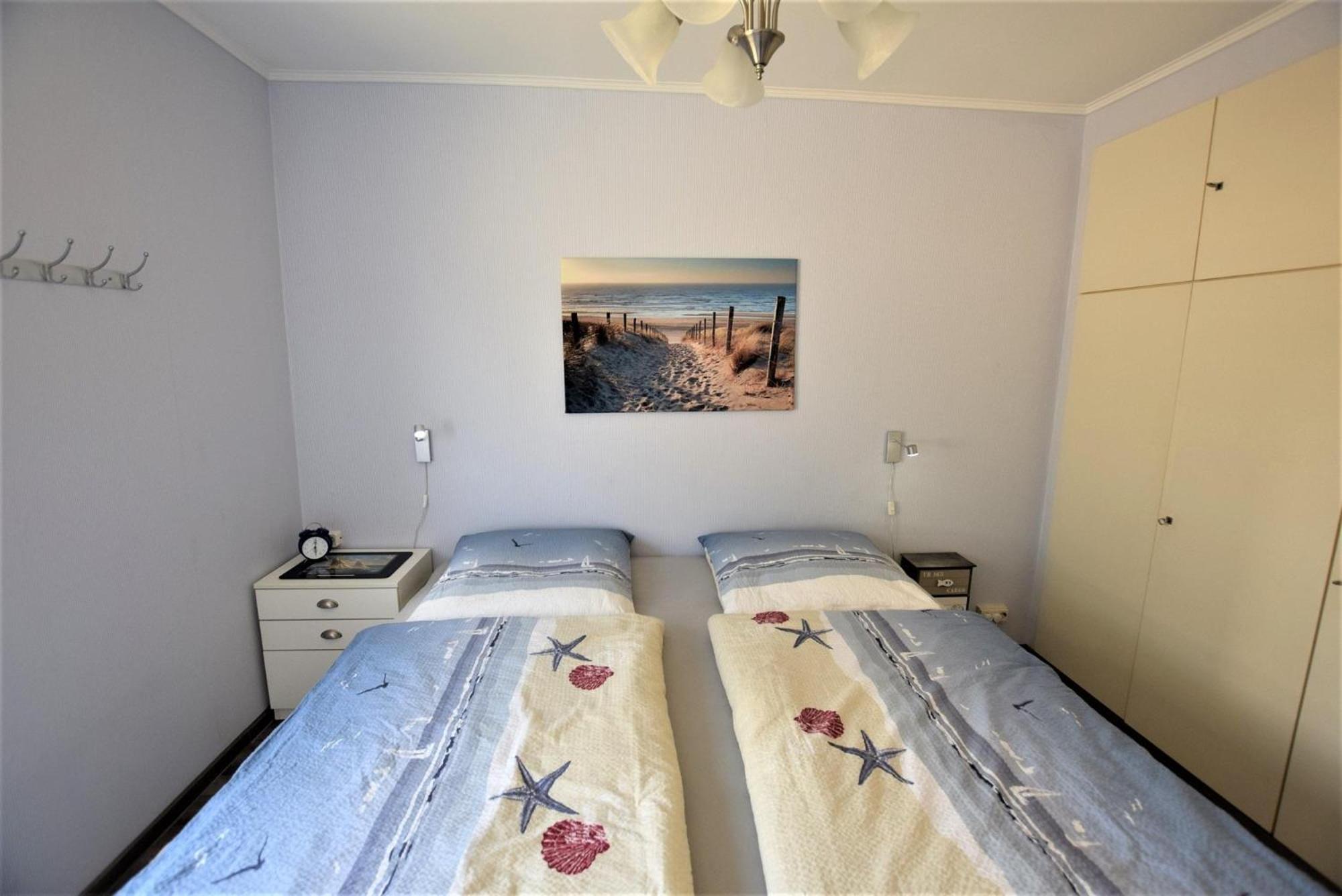 Apartment with Terrace photo 2