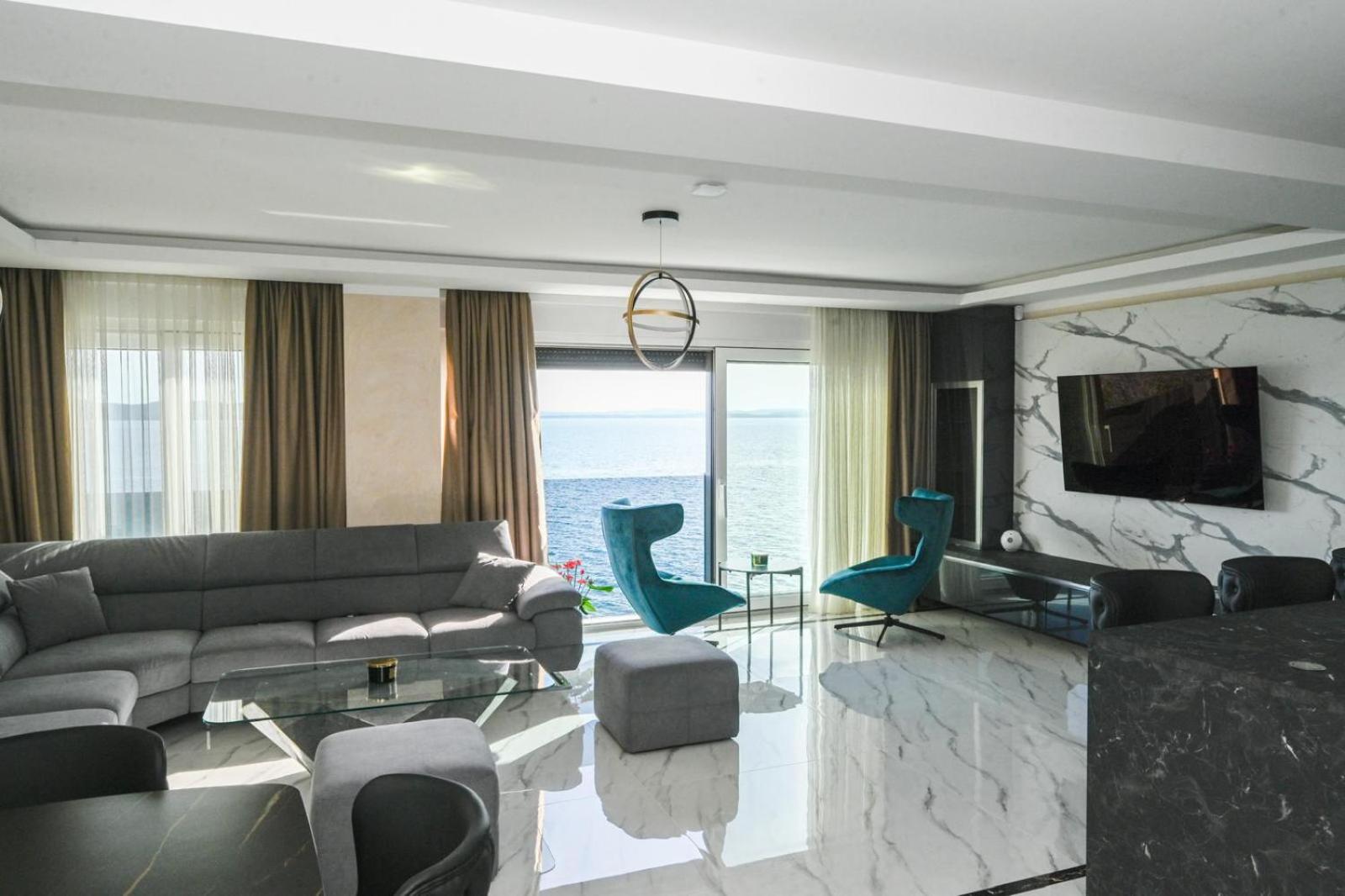 Deluxe Triple Room with Sea View