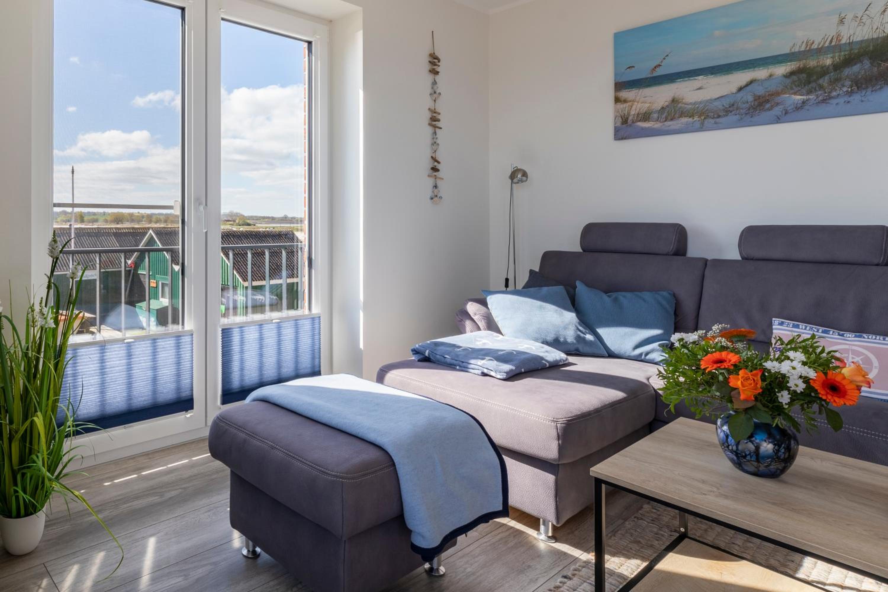 Apartment with Sea View photo 1