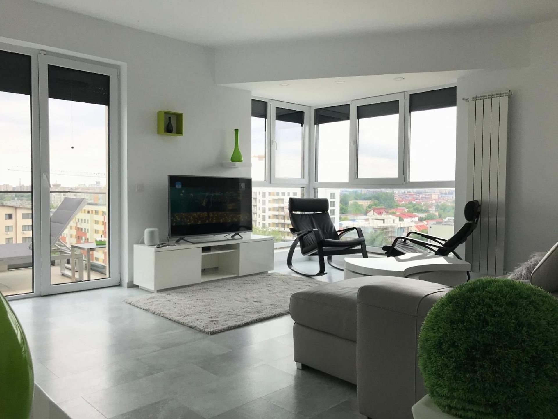 Apartment photo 1